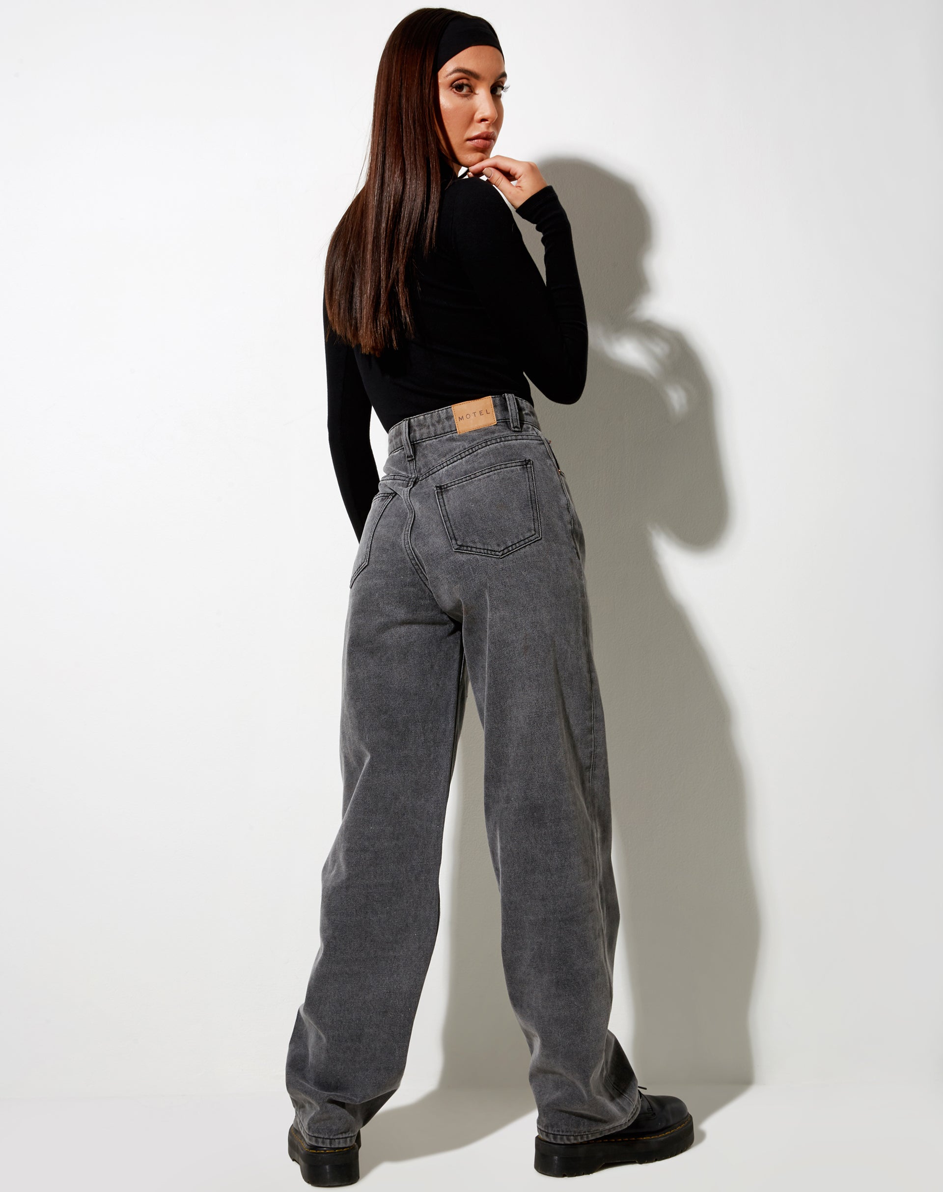 Bild von Parallel Jeans in Smoke Grey