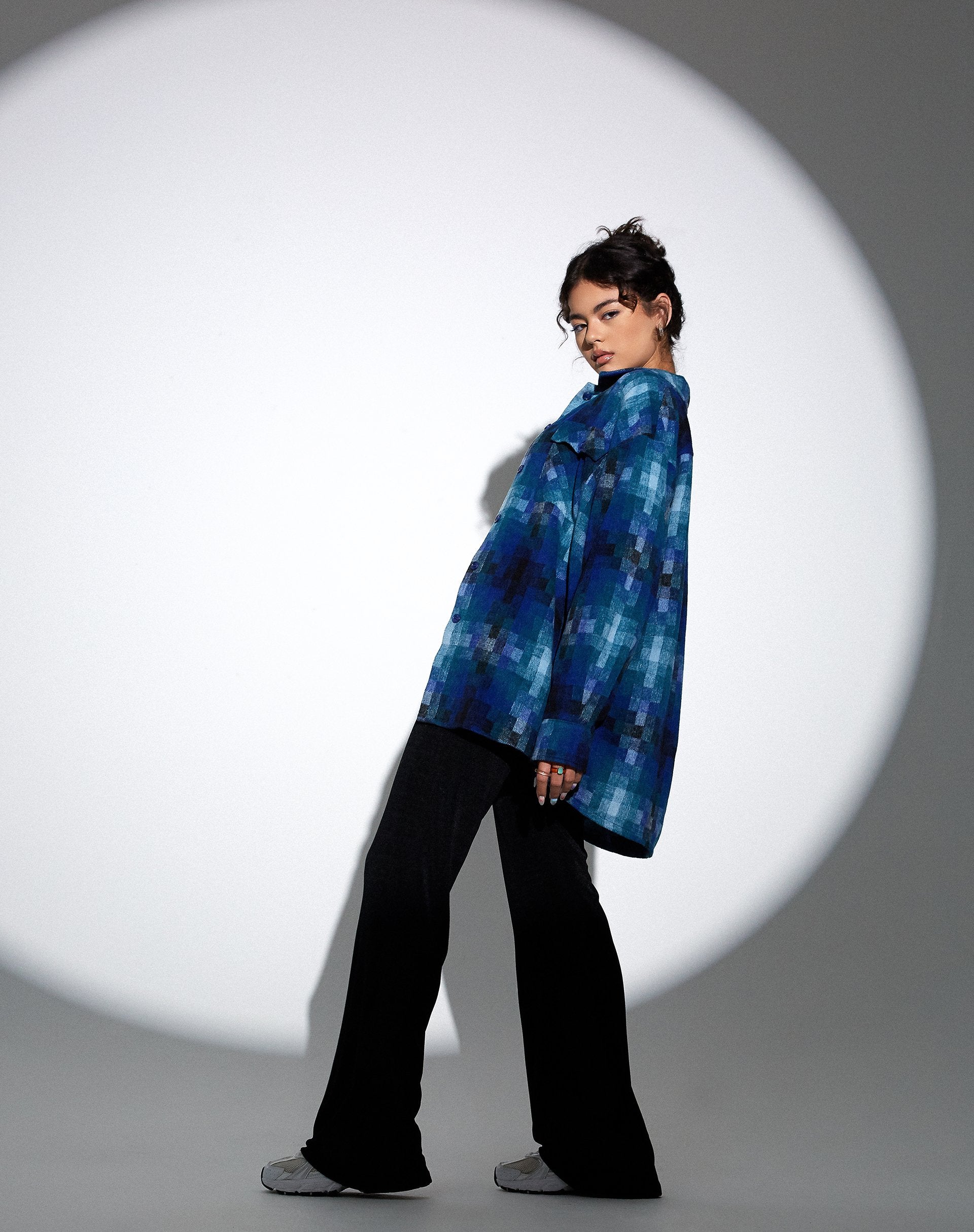 Bild von MOTEL X OLIVIA NEILL Medita Hemd in Karo Blau