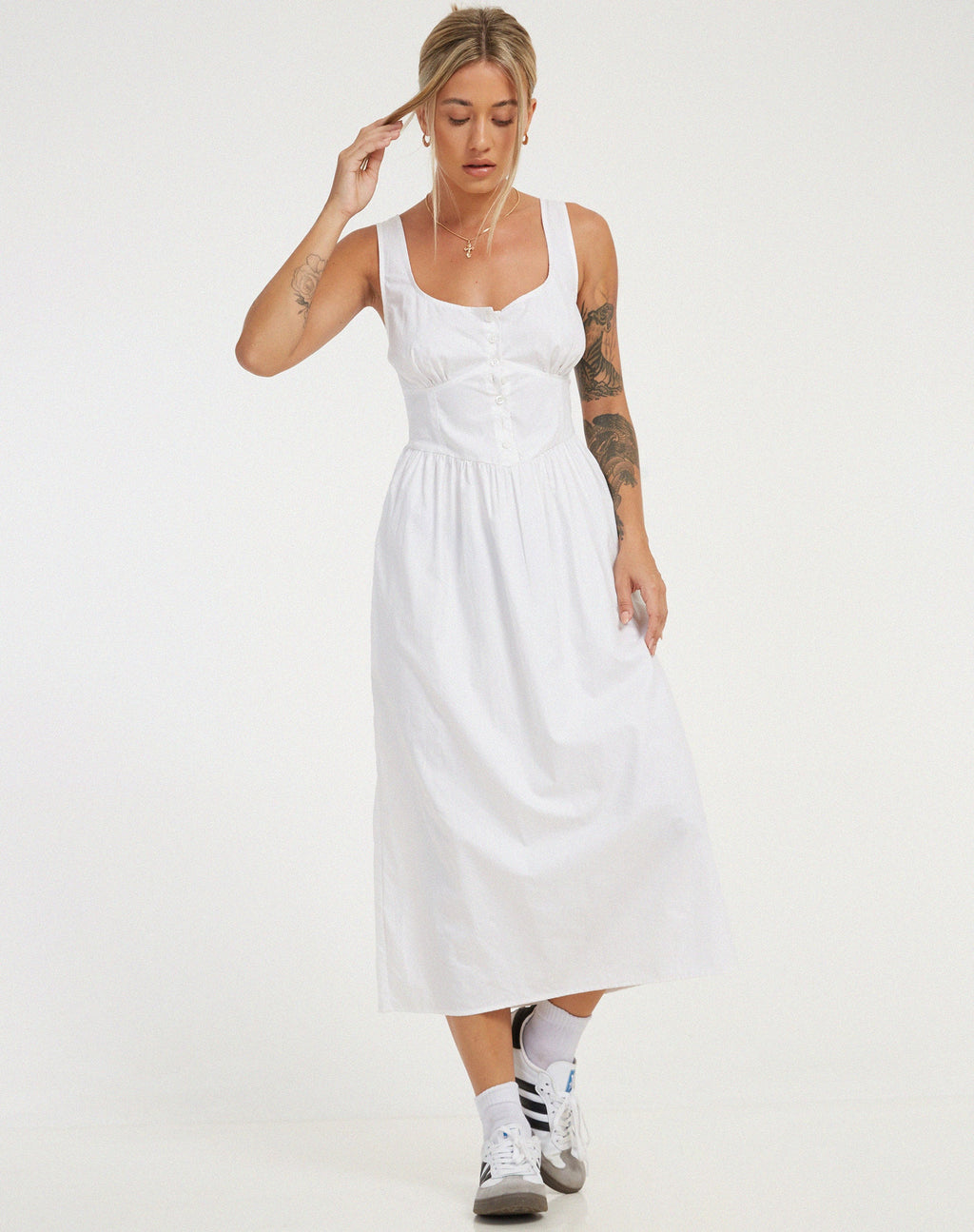 Melrose Midikleid in Weiß