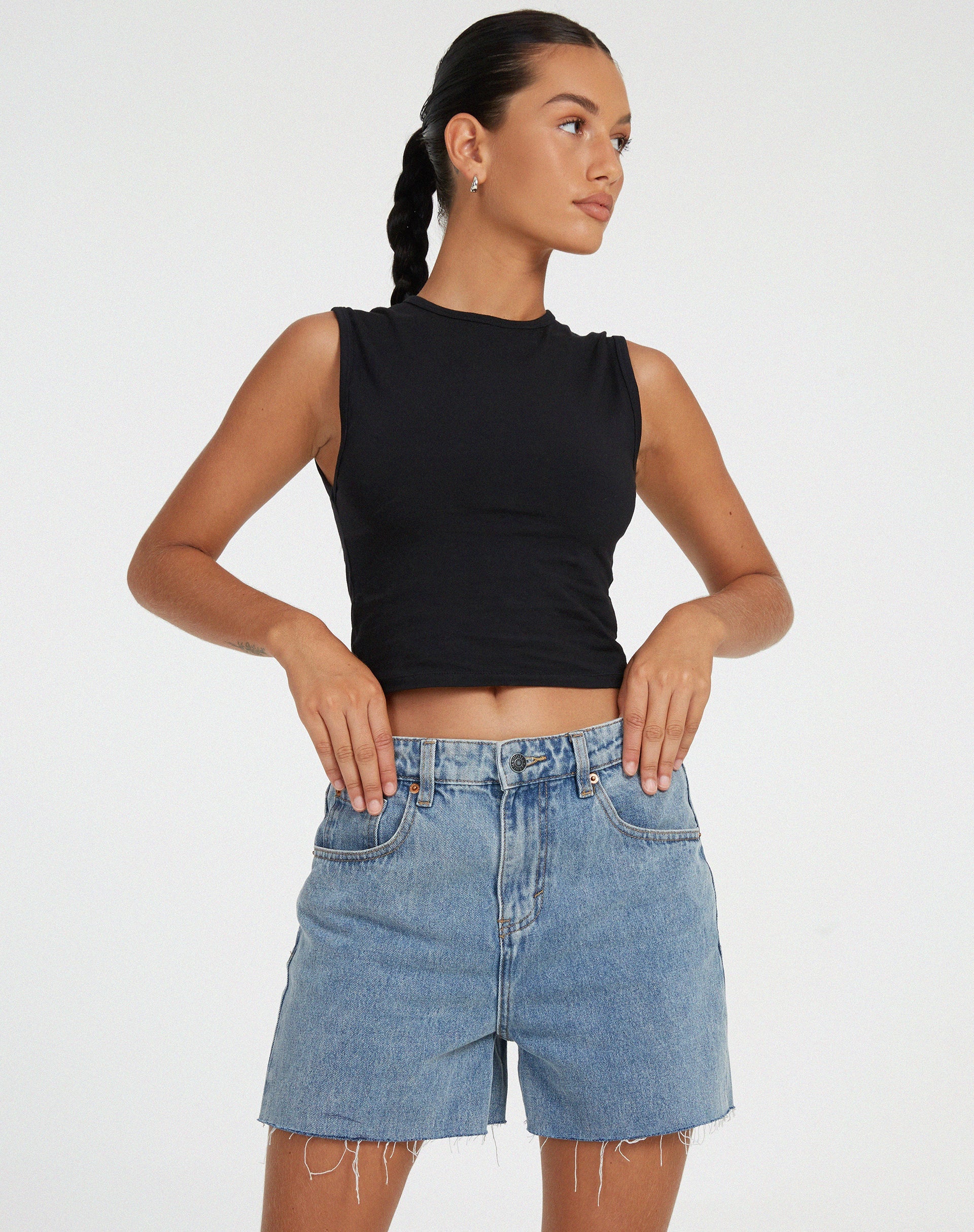 Bild von Mid Length Short in Light Wash