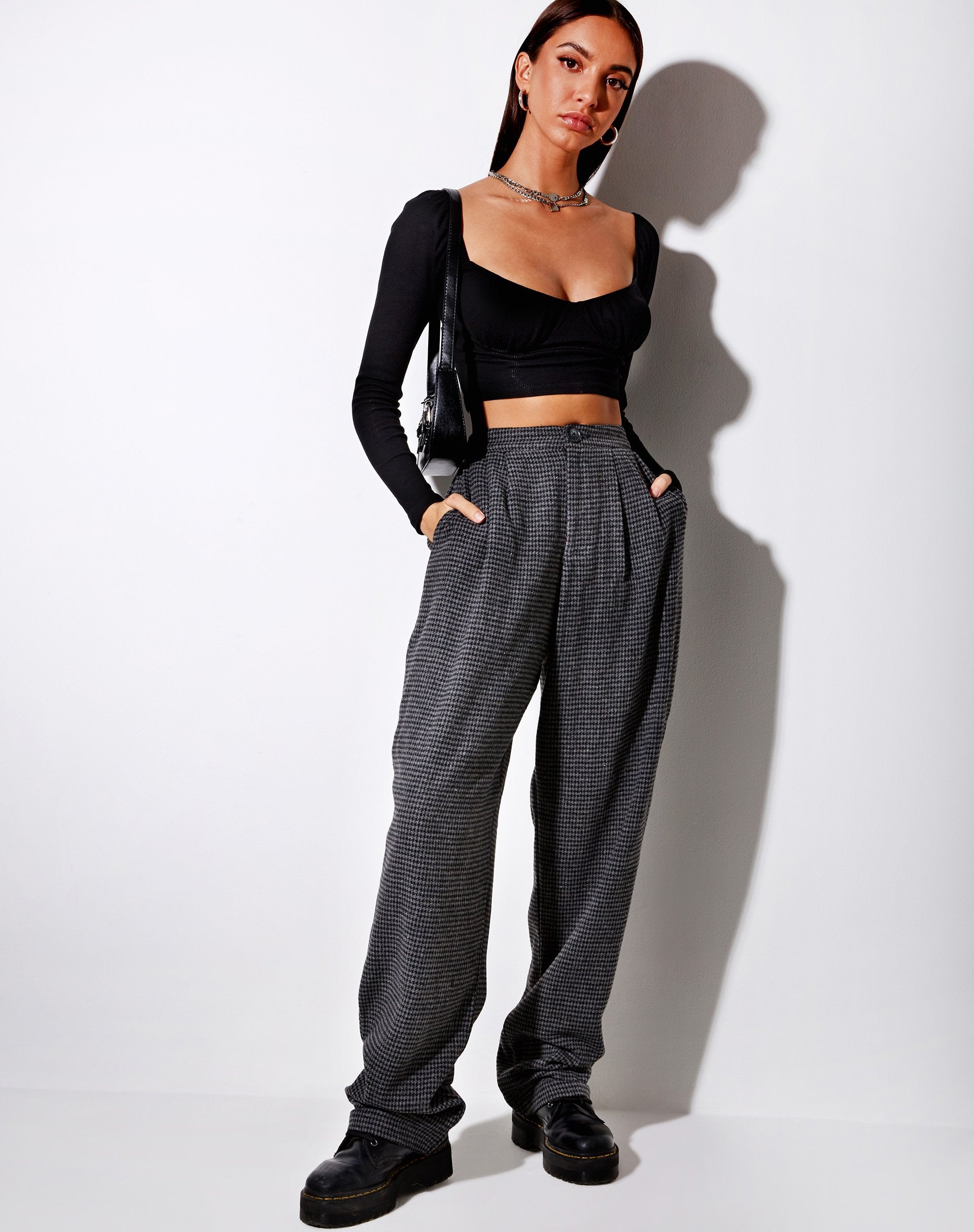 Image of Misha Hose mit weitem Bein aus Hahnentritt Schwarz und Grau