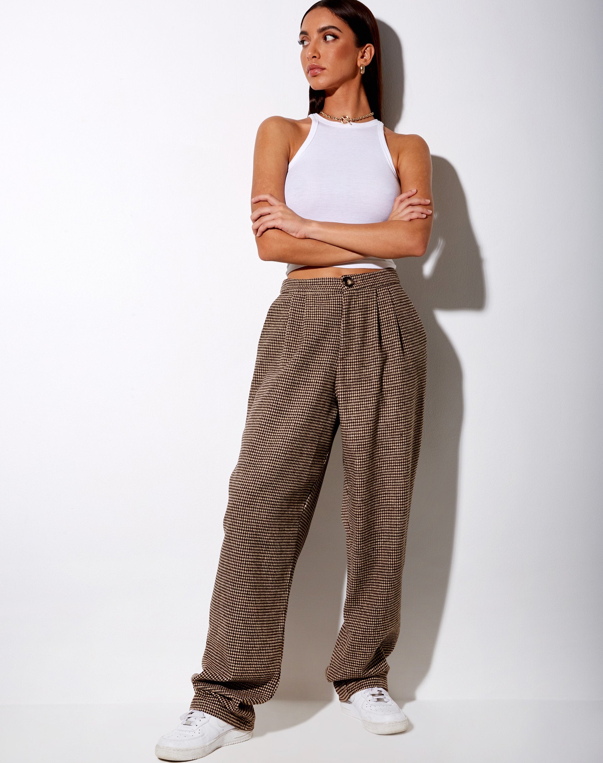 Image of Misha Hose mit weitem Bein aus Houndstooth Braun