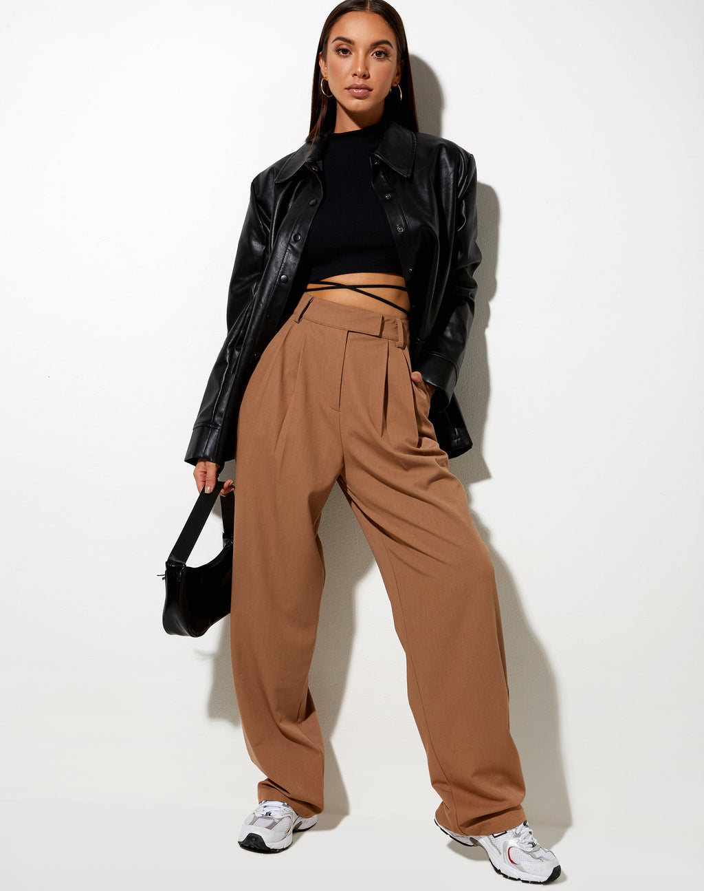 Misha Hose mit weitem Bein in Tailoring Putty