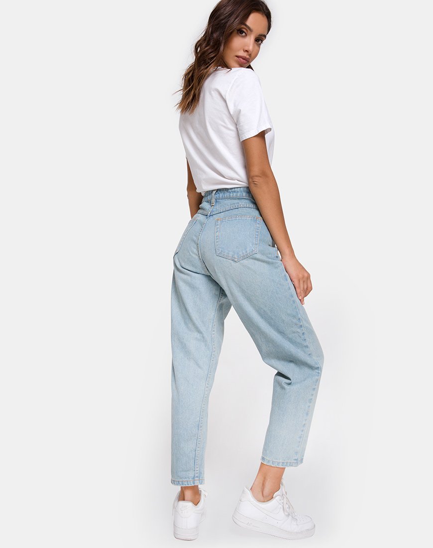 Bild von Mom Jeans in blauer Waschung