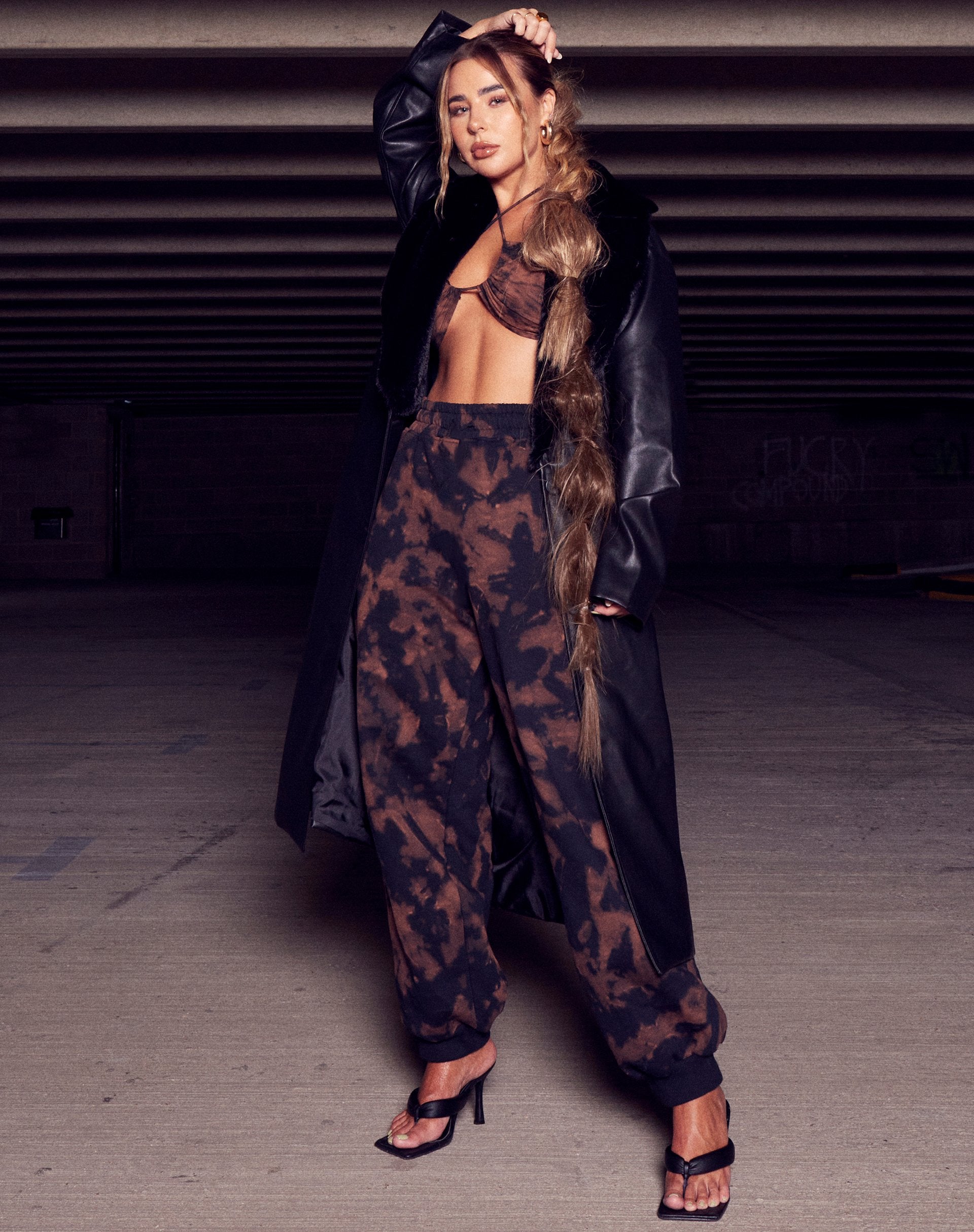 Bild von Roider Jogger in Schwarz Rost Tie Dye