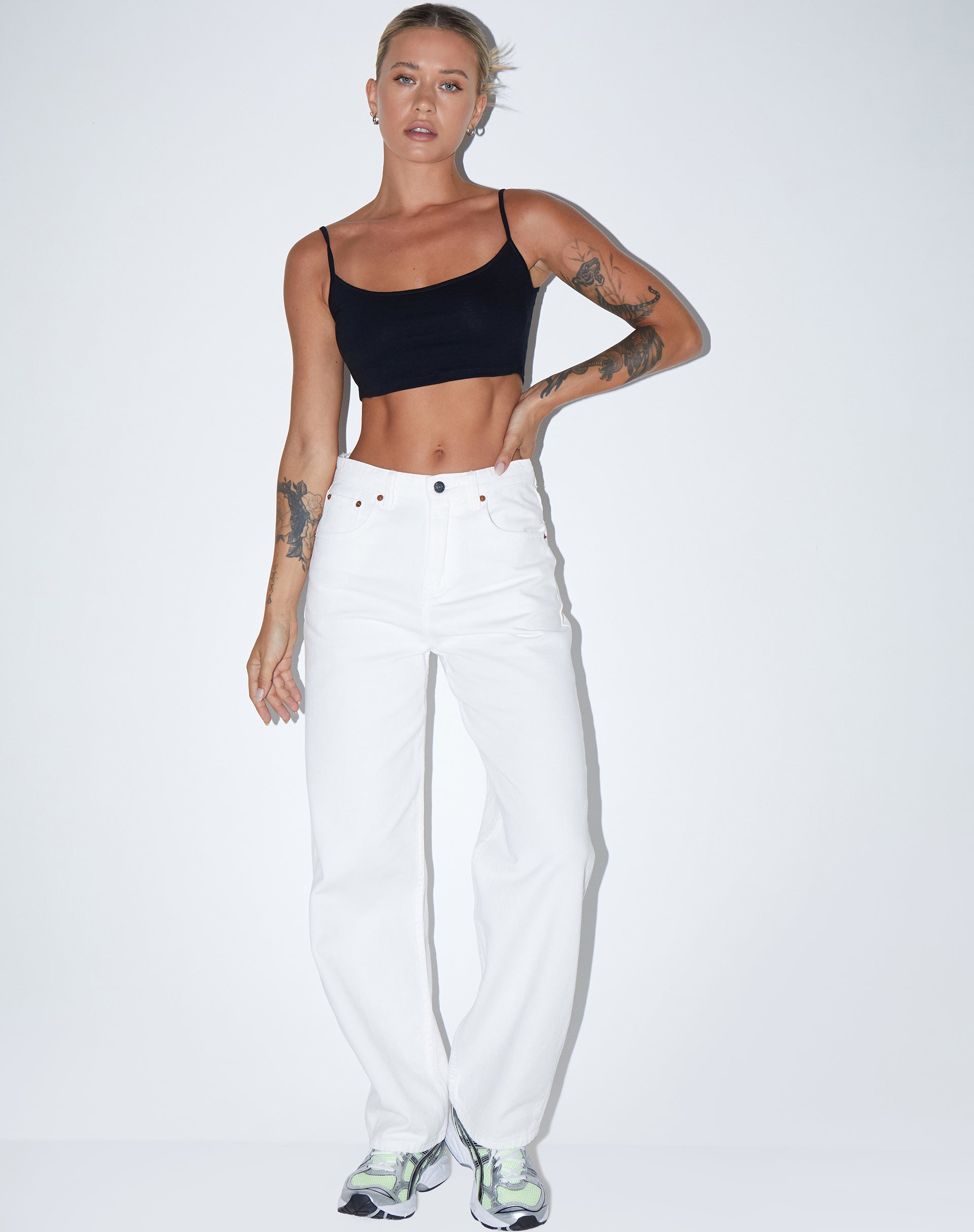 Bild von Keenan Crop Top aus Lycra Schwarz