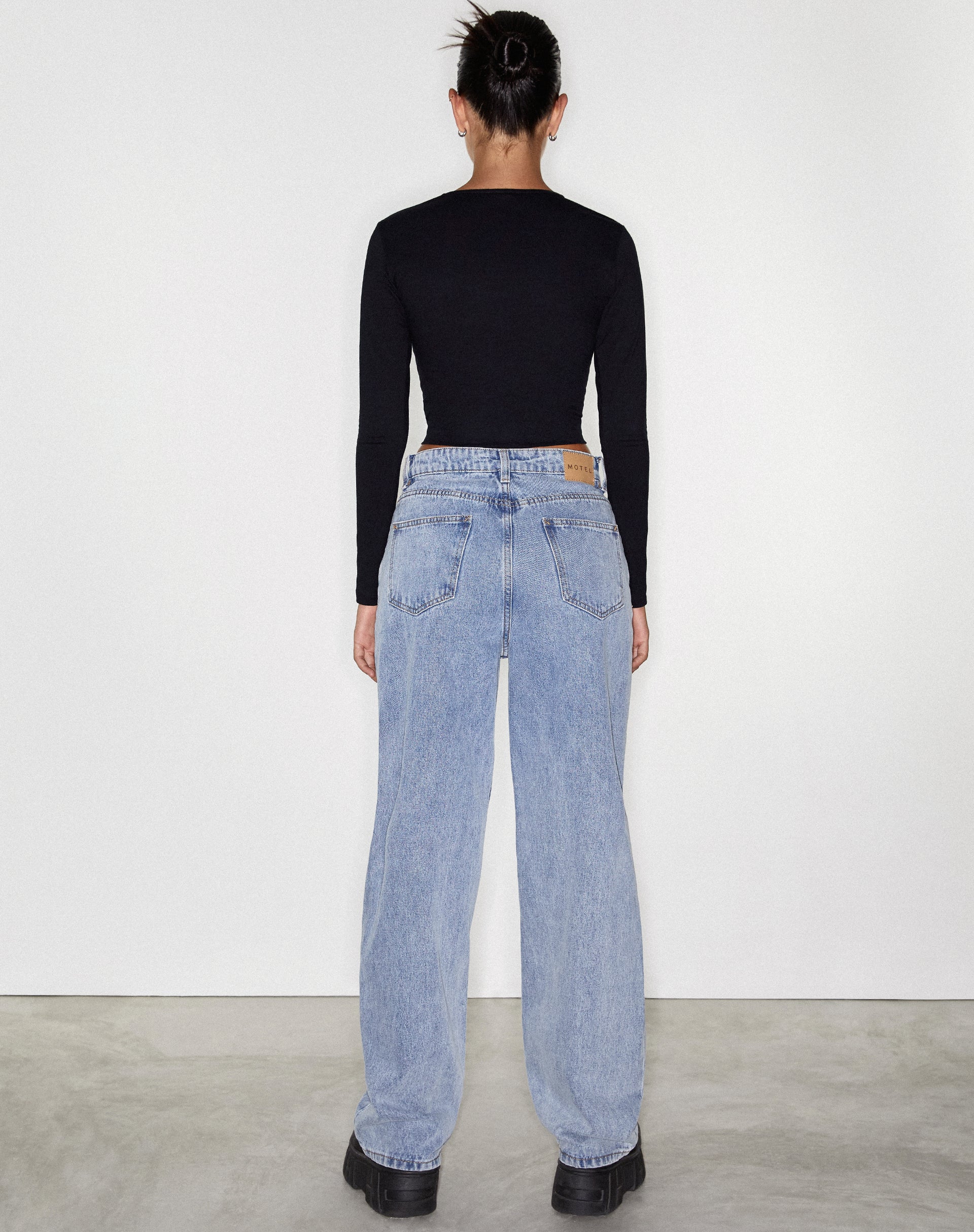 Bild der Rips Parallel Jean in Light Wash