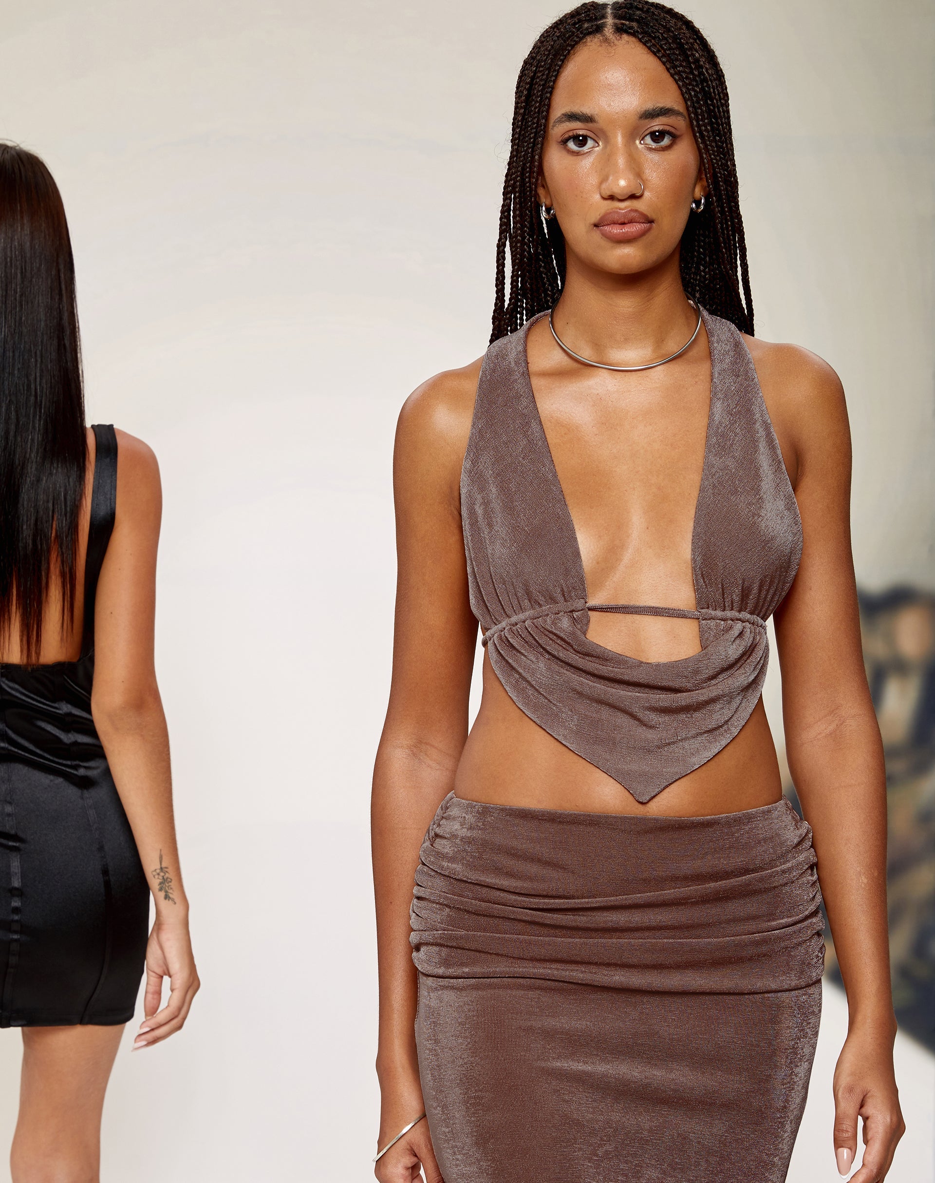Bild von Nindita Crop Top in Peppercorn