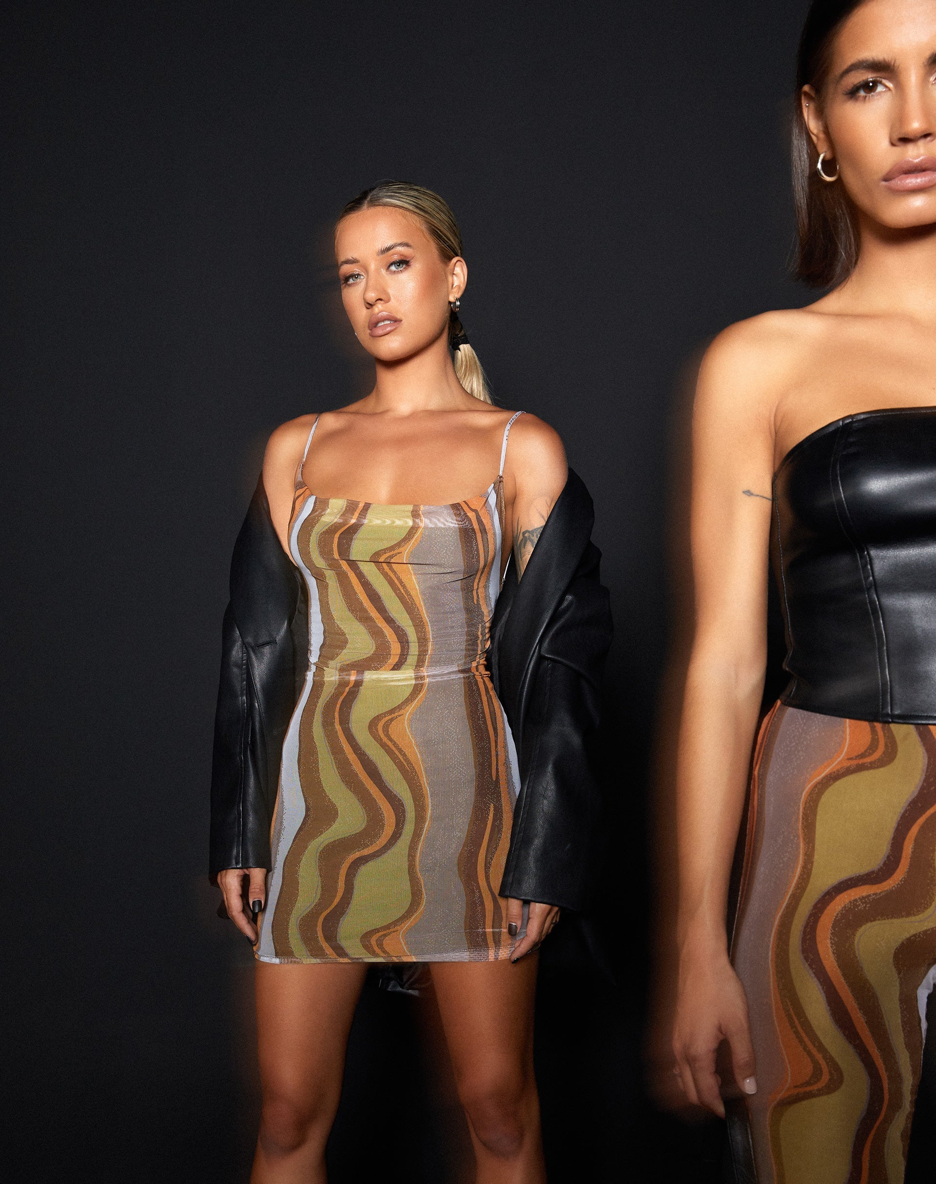 Image of MOTEL X IRIS Bexley Minikleid in erdigem Farbverlauf