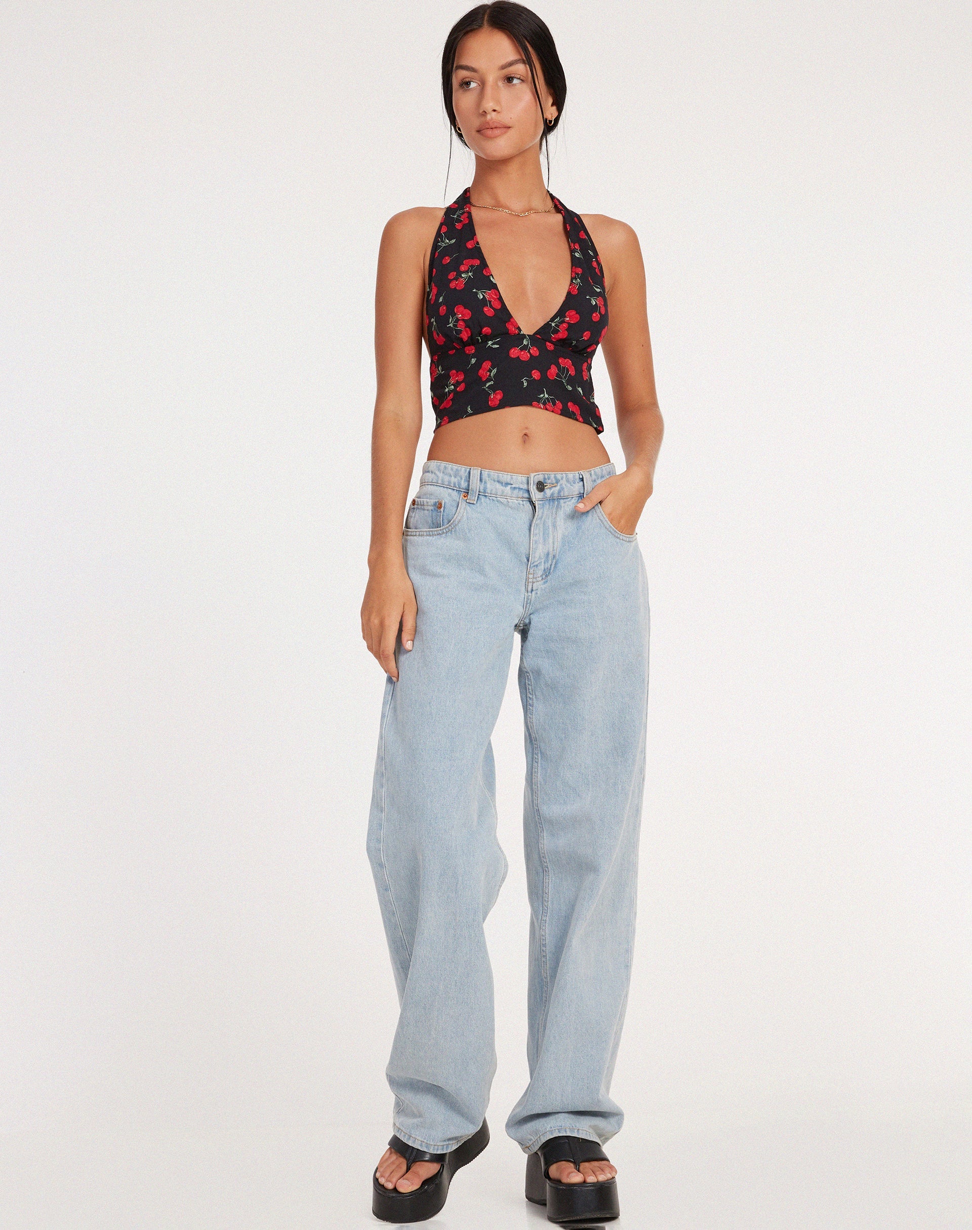 Bild von Nanda Crop Top in Kirschen Schwarz