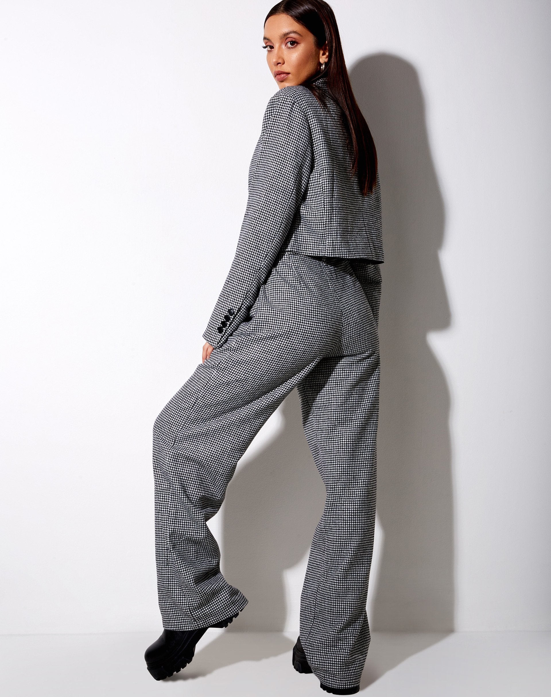 Image of Nastia Jacke in Dogtooth Schwarz und Weiß