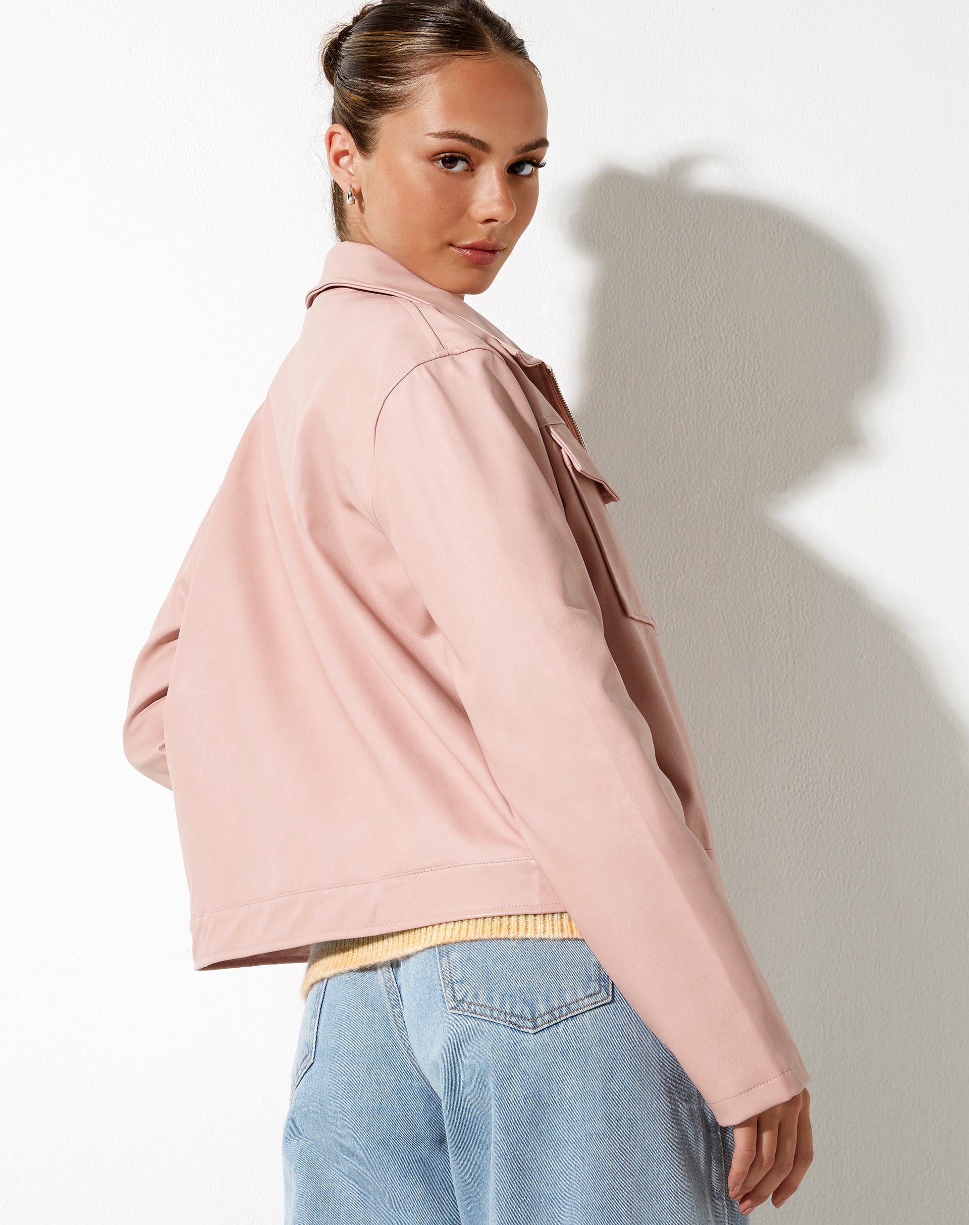 Abbildung der Natara Jacke in PU Soft Pink