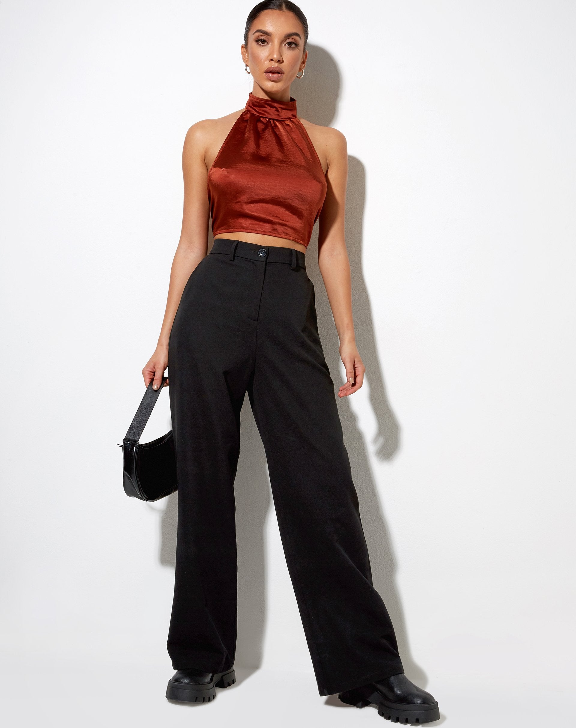 Image von Noela Crop Top aus Satin Ziegelstein