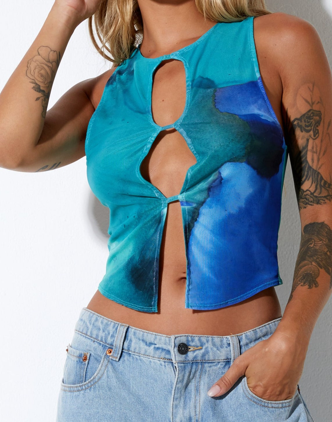 Bild von Nolan Crop Top in Fluid Watercolour Wash