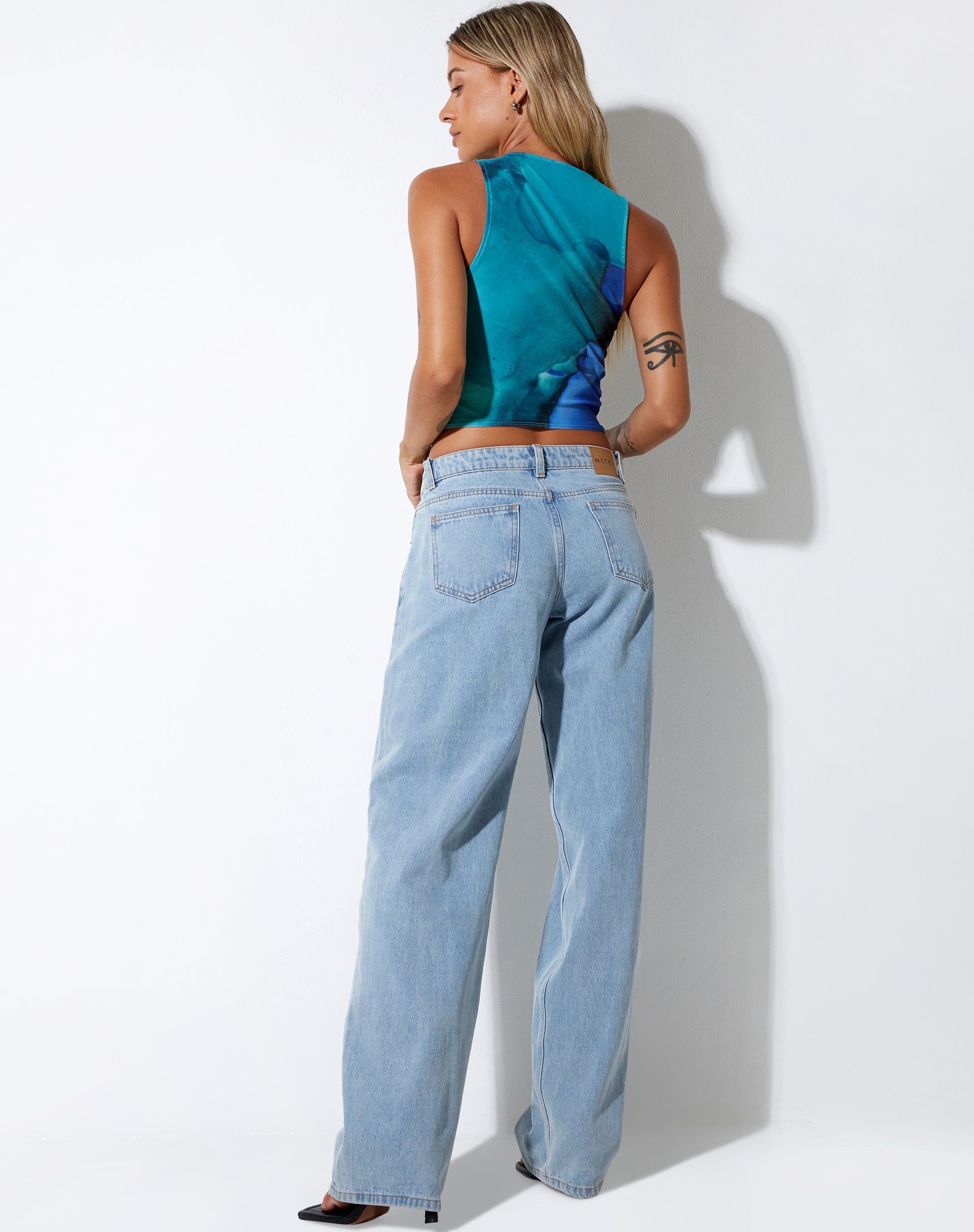 Bild von Nolan Crop Top in Fluid Watercolour Wash