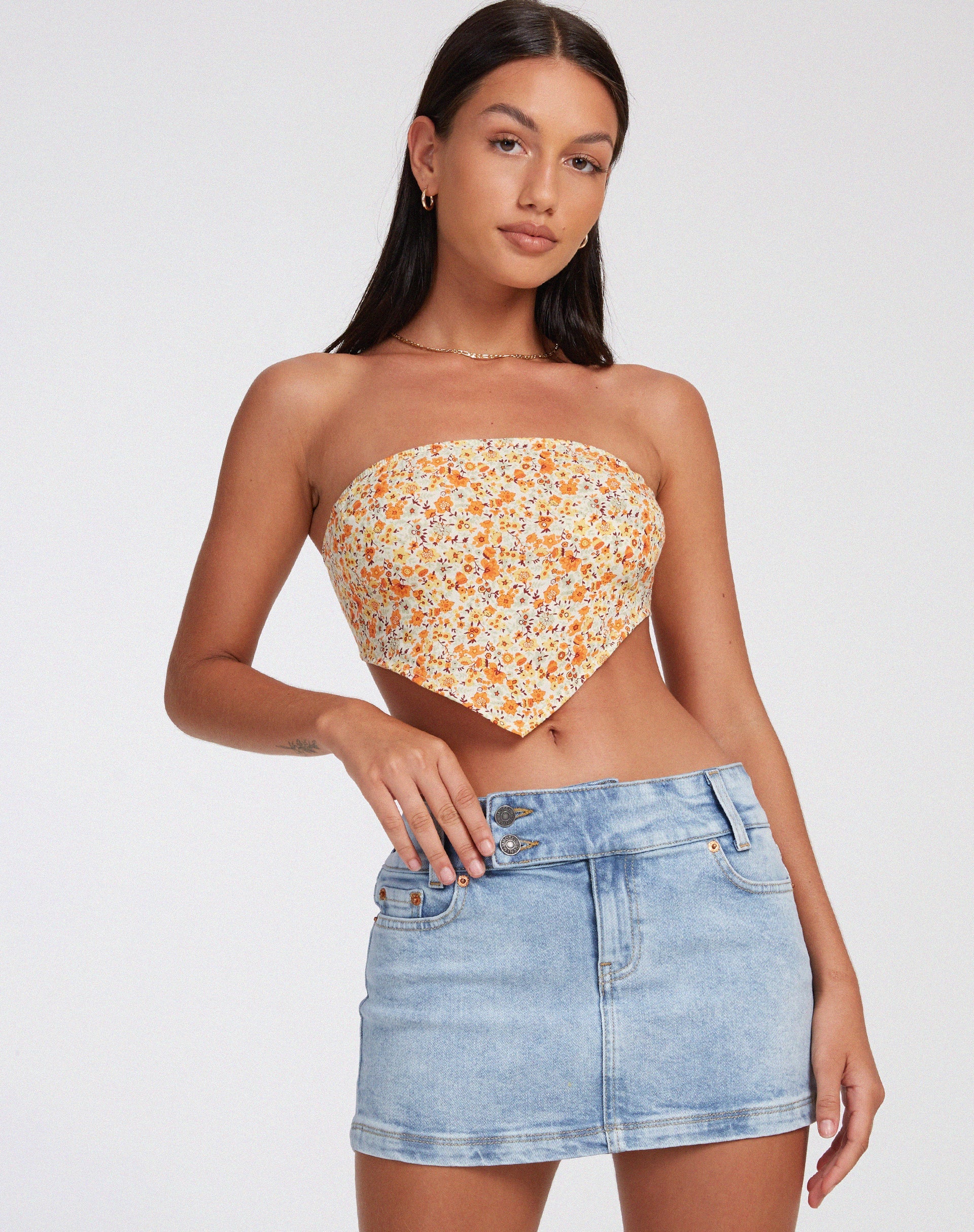 Abbildung von Nolda Crop Top in Ditsy Tangerine