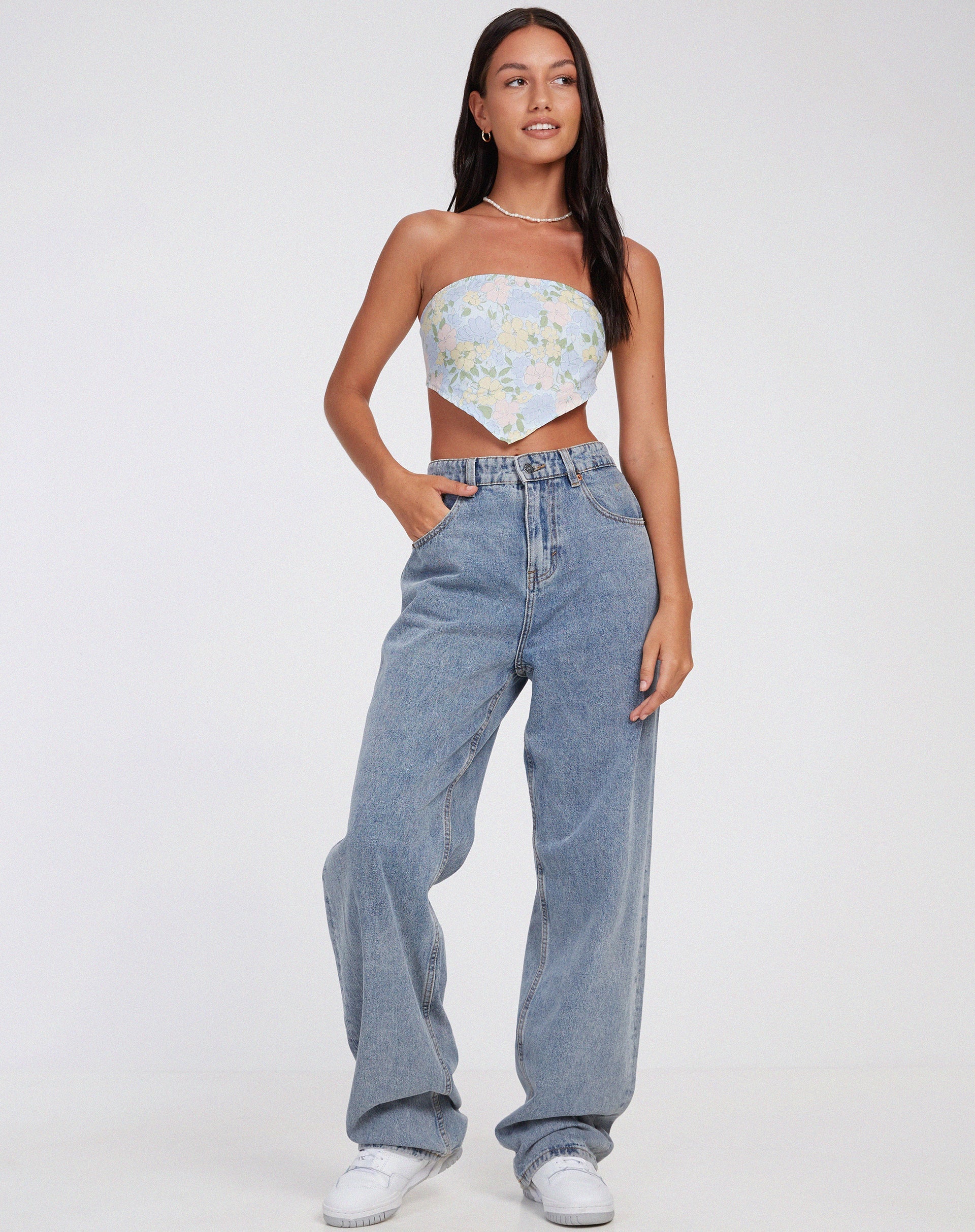Bild von Nolda Crop Top in Washed Out Pastell Floral