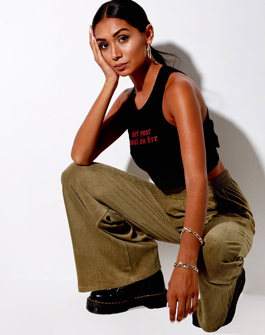 Bild von Obeli Hose aus Samt Rib Khaki
