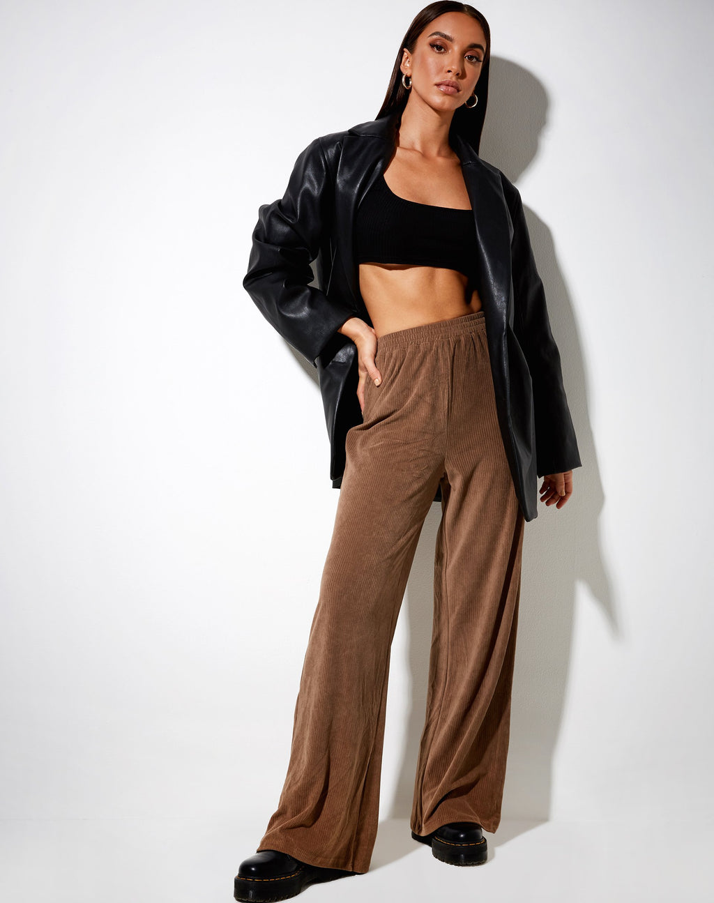 Obeli-Hose aus Samt Rib Tan Braun