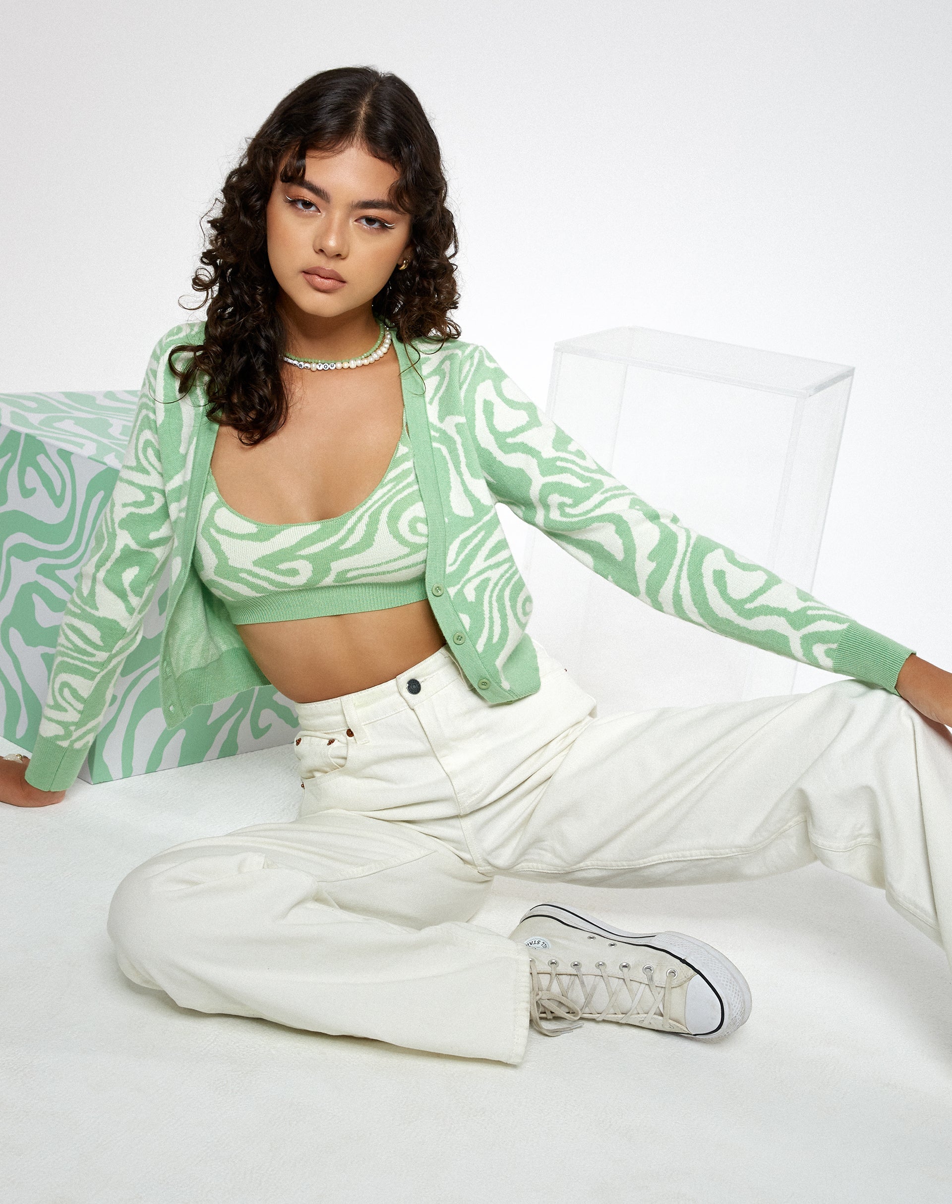 Bild von Motel X Barbara Kristoffersen Odina Cardi in Knit Jagged Swirl Pfefferminz und Creme