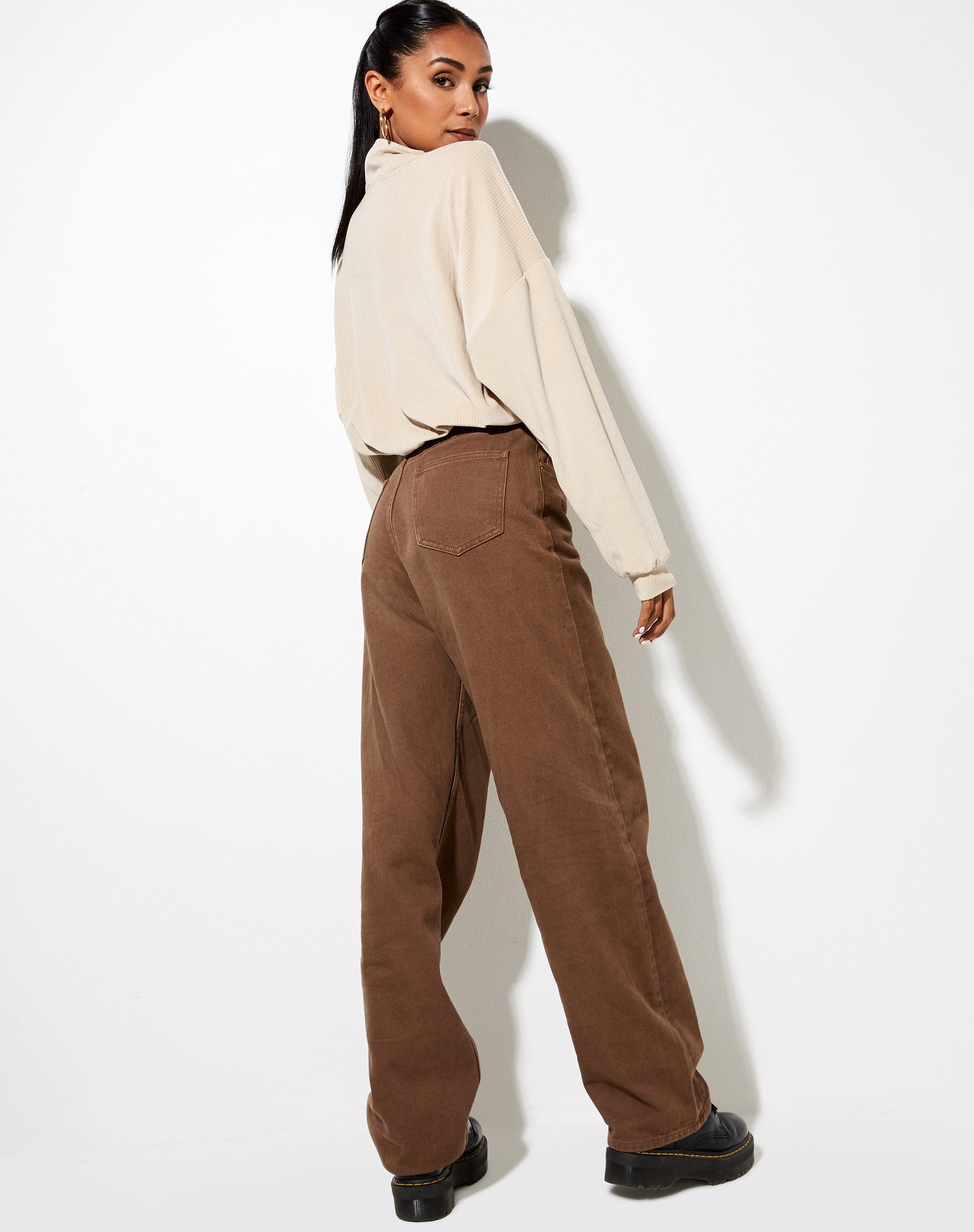 Image of Olini Pullover in neutralem Beige Saint Embro