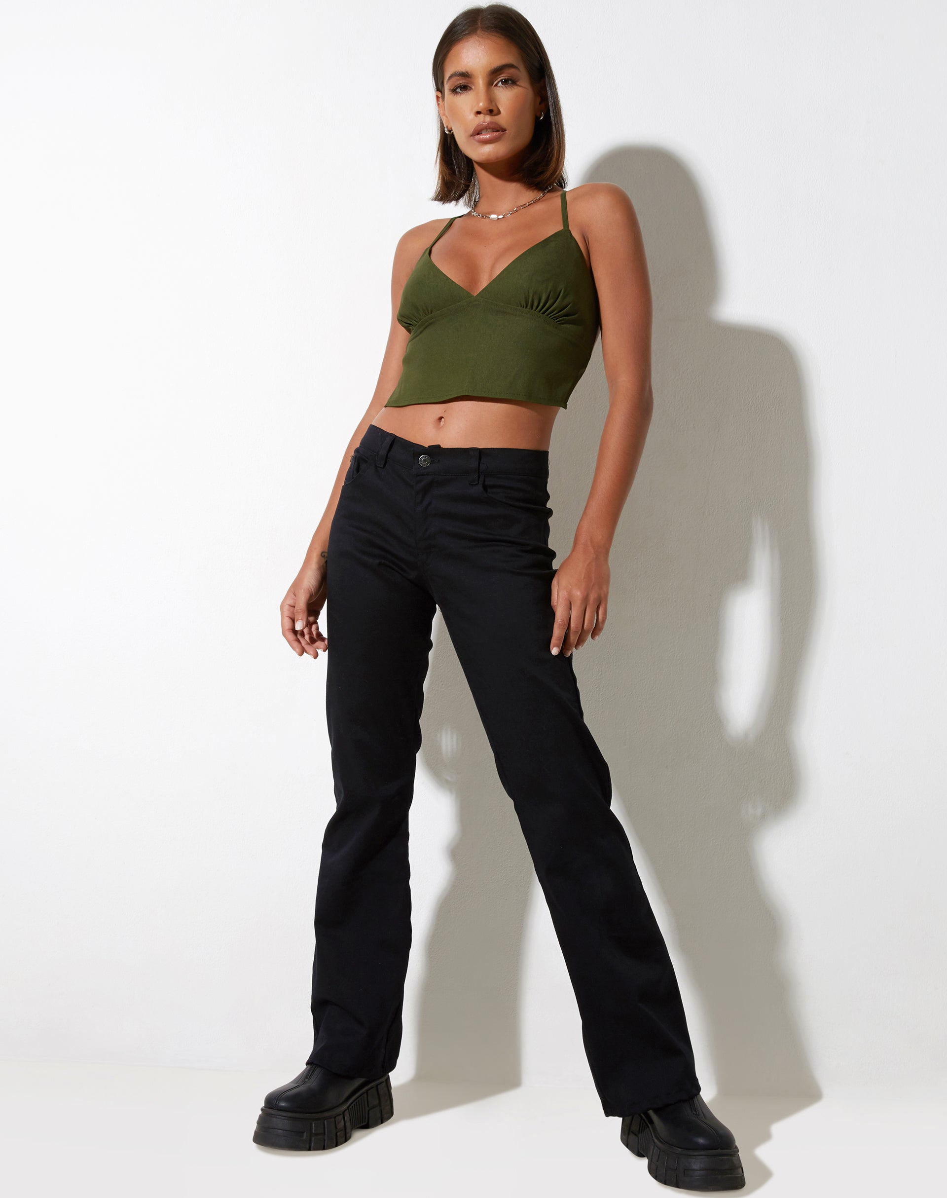 Bild von Ombe Crop Top in Tailoring Olive