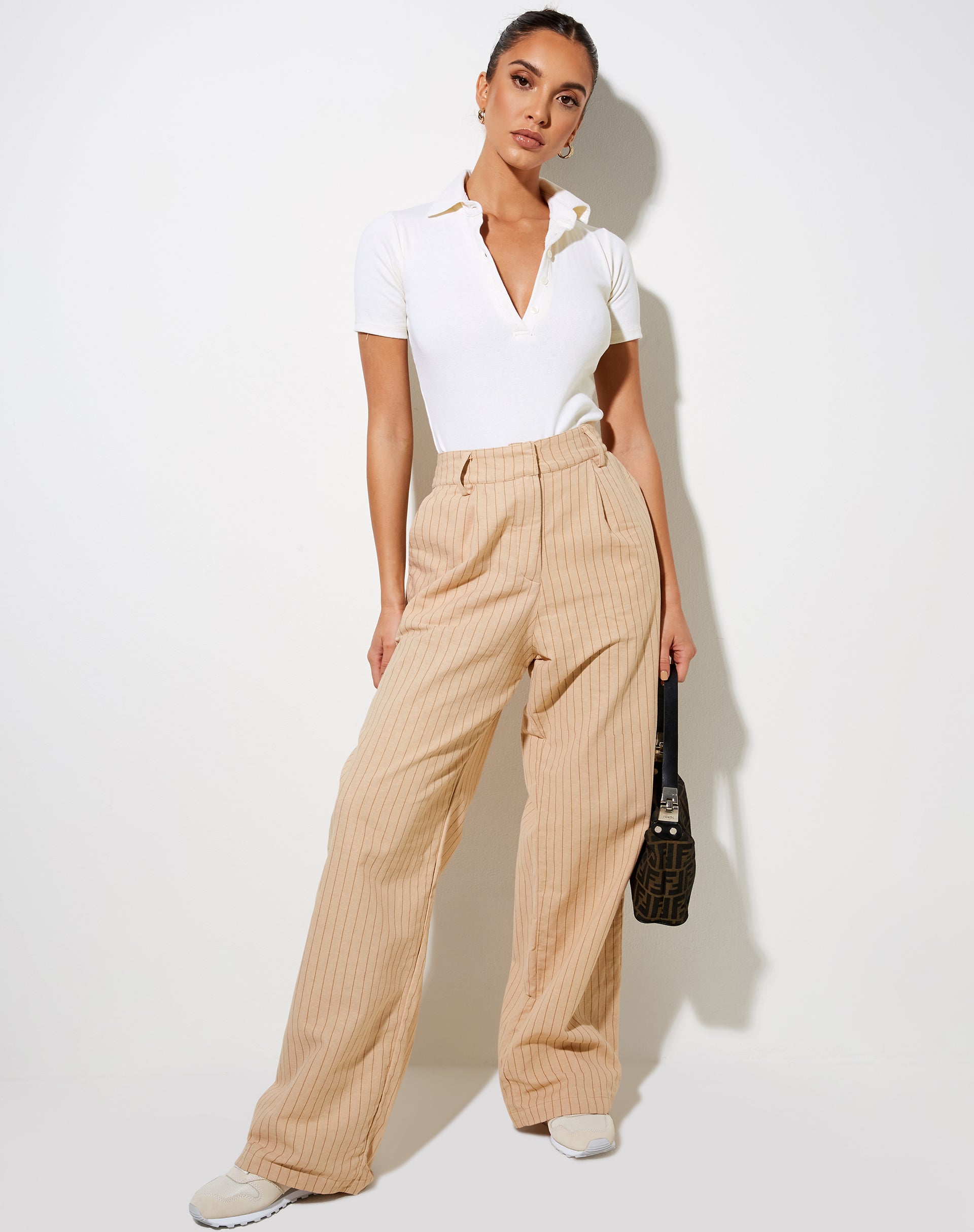 Image of Onfal Hose mit weitem Bein in Pencil Stripe