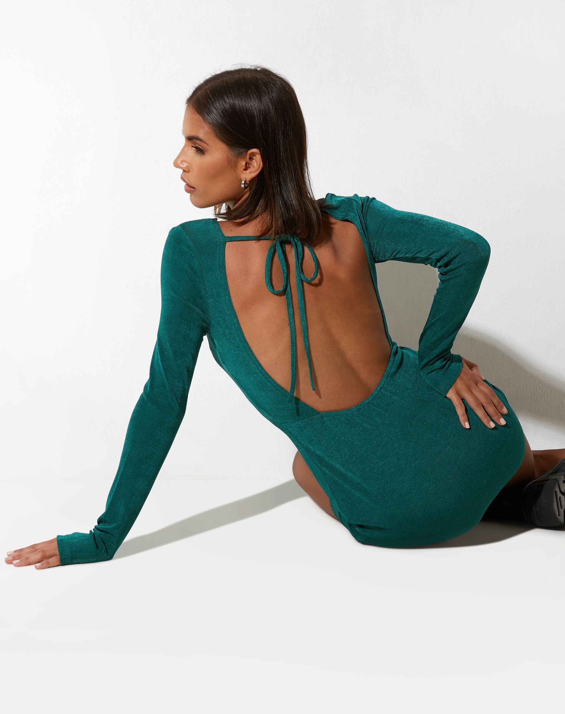 Abbildung: Onsa Minikleid aus Krepp, waldgrün