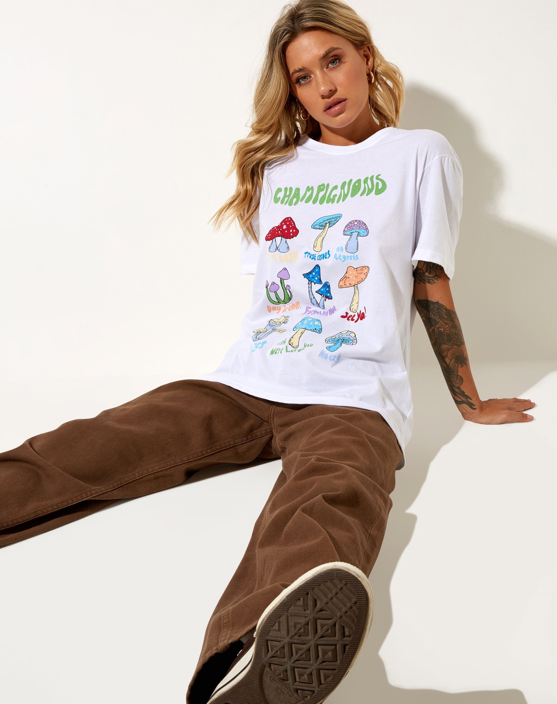 Bild von Oversize Basic Tee in Weiß Champignons