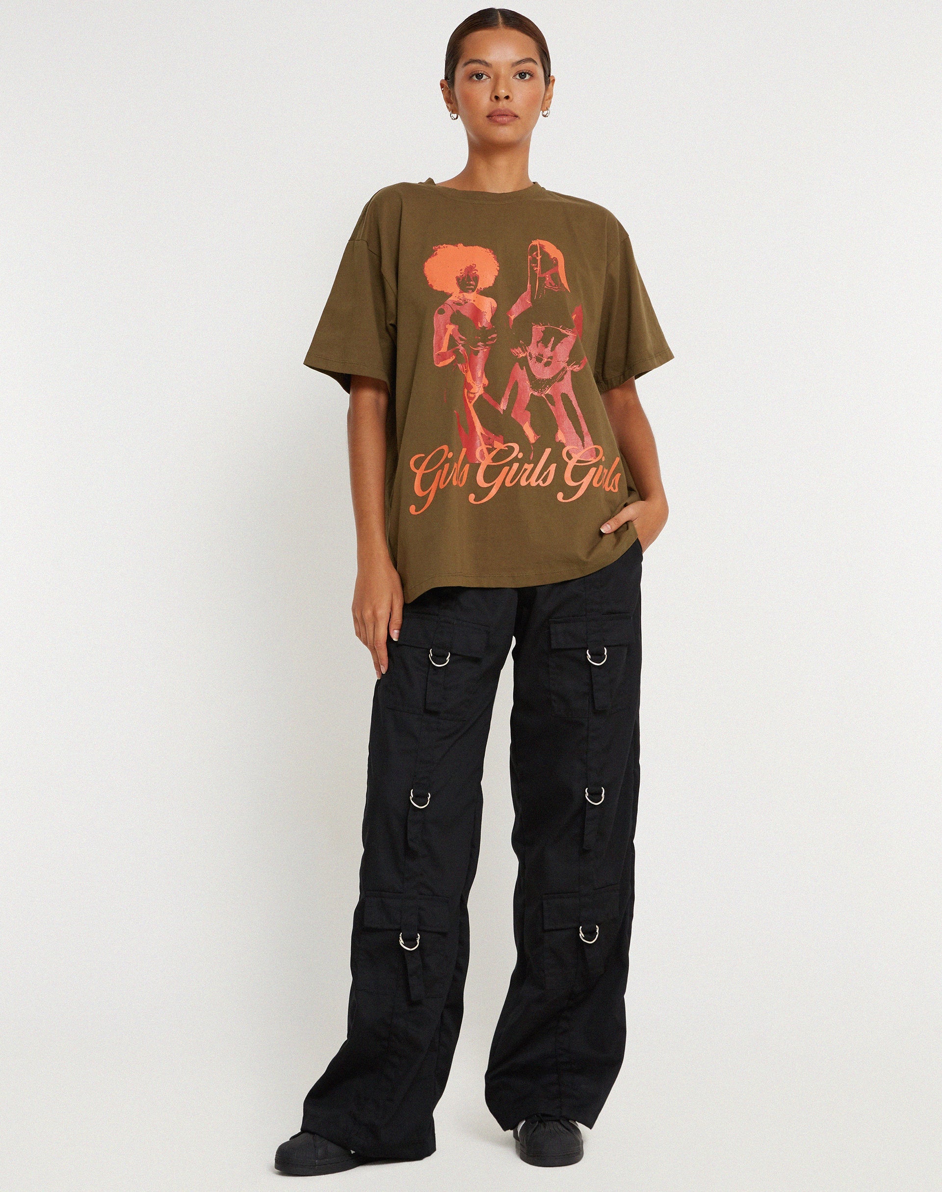 Bild von Oversize Basic Tee in Khaki Girls Girls Girls