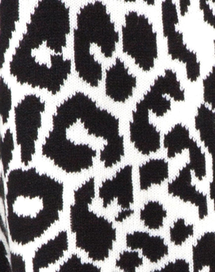 Bild von Oversize-Strickjacke aus Tierstrick