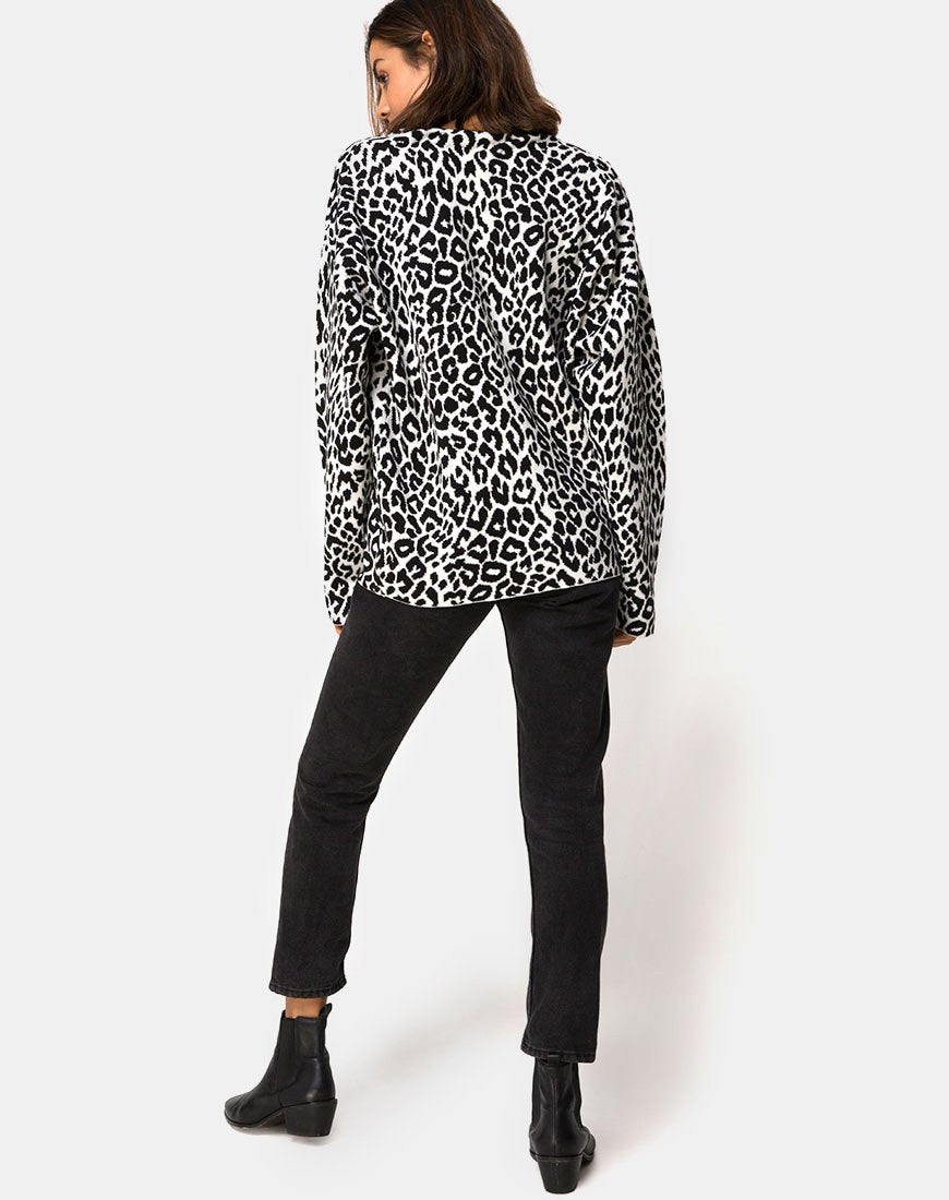 Bild von Oversize-Strickjacke aus Tierstrick