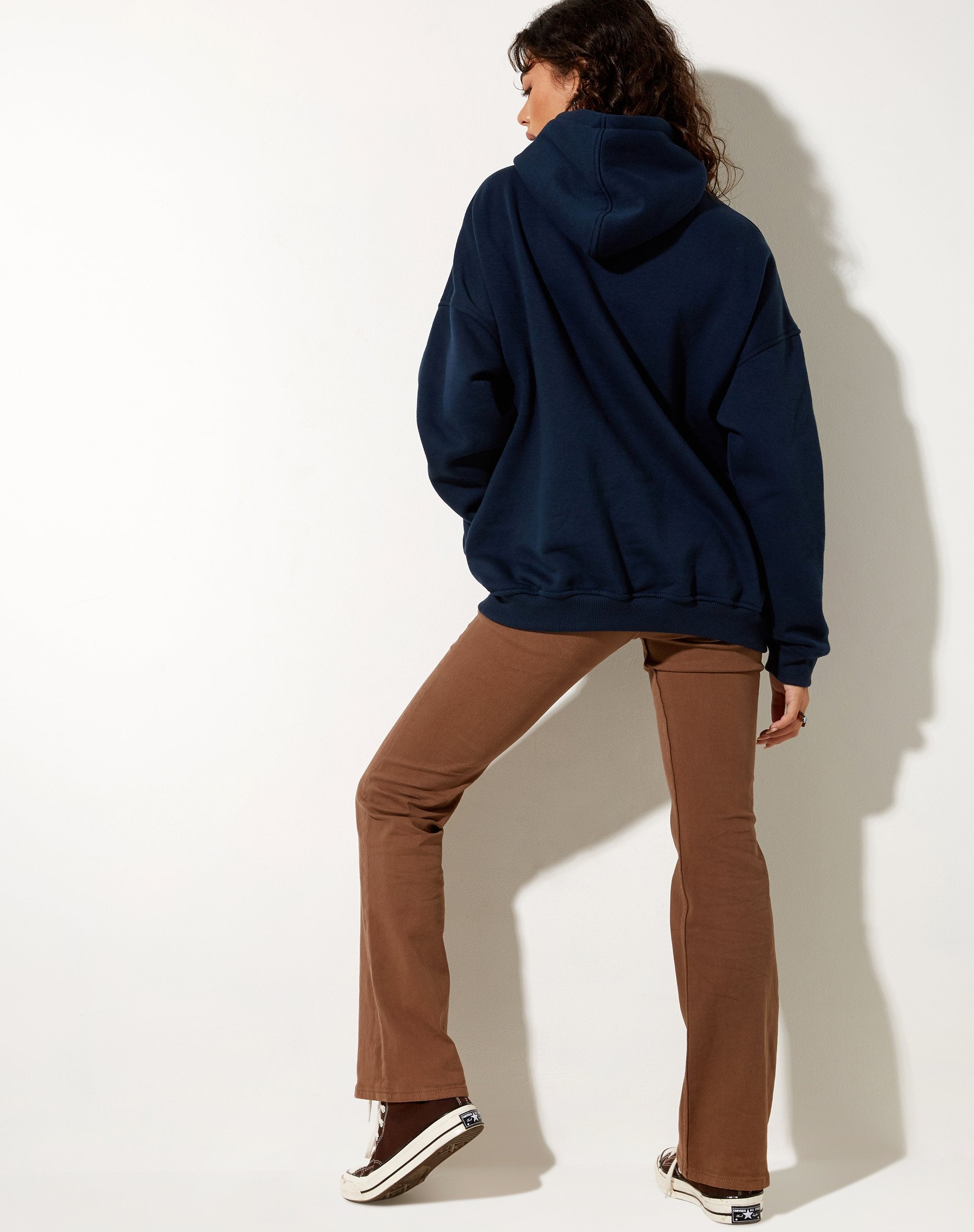 Bild von Oversize Hoodie in Navy Pony Club Mix Embro