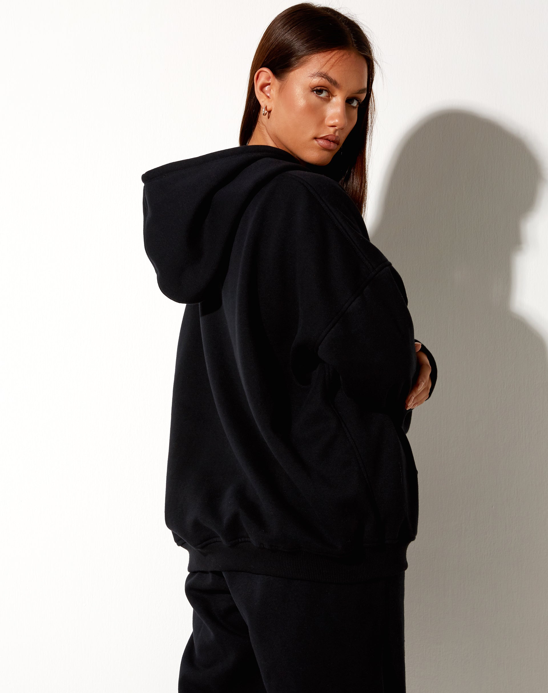 Bild von Oversize Hoodie in Schwarz Utopia