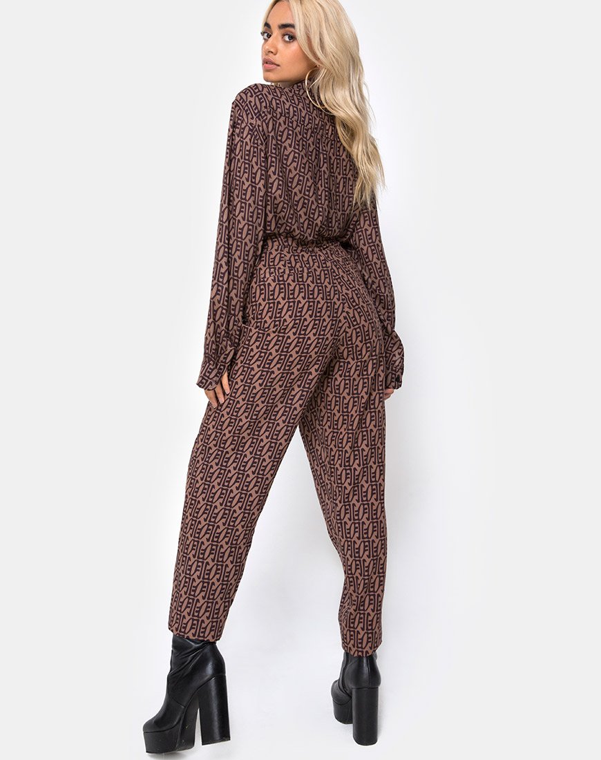 Dastan-Hose in Chinese Moon