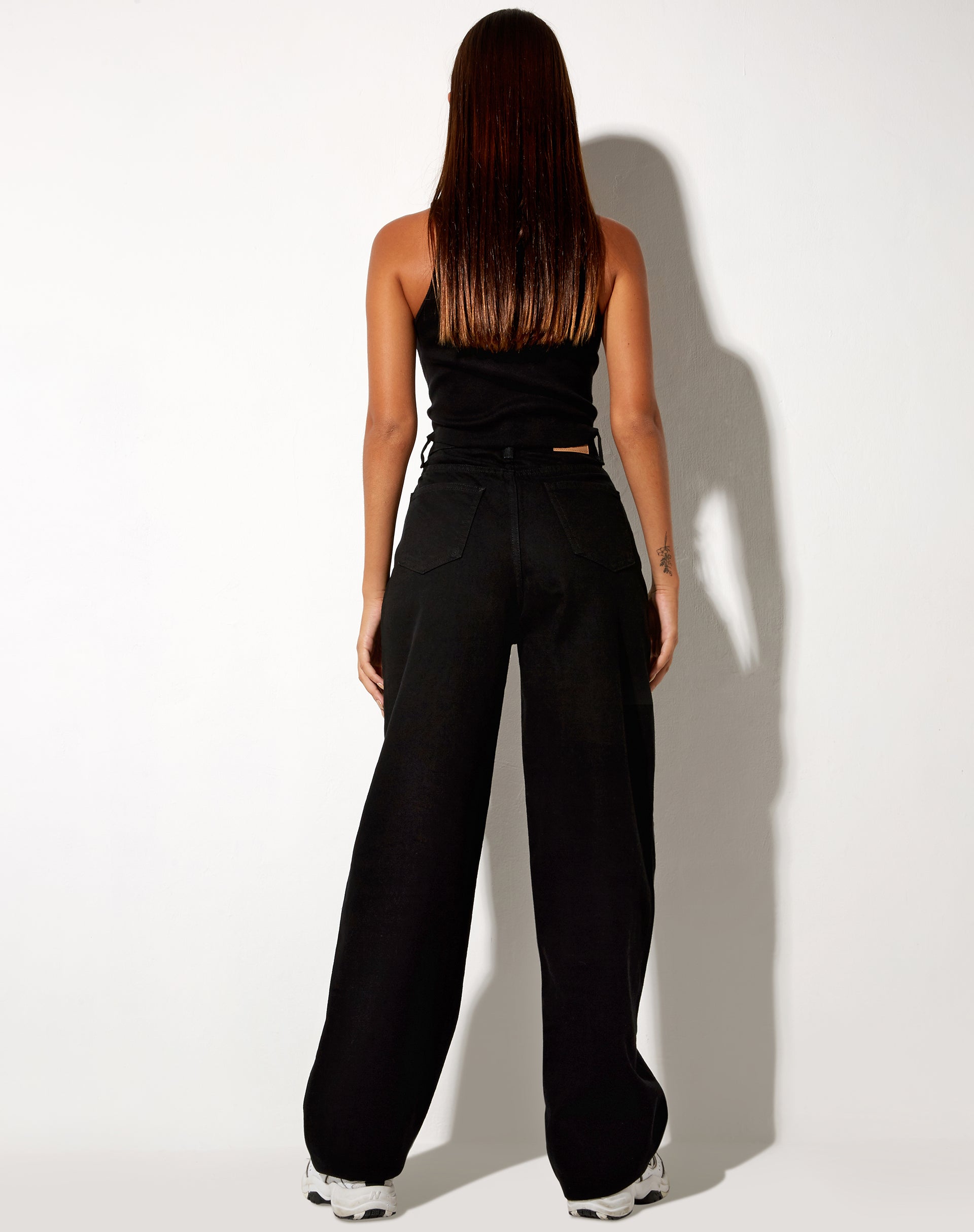 Bild von Parallel Jeans in Rinse Black Wash