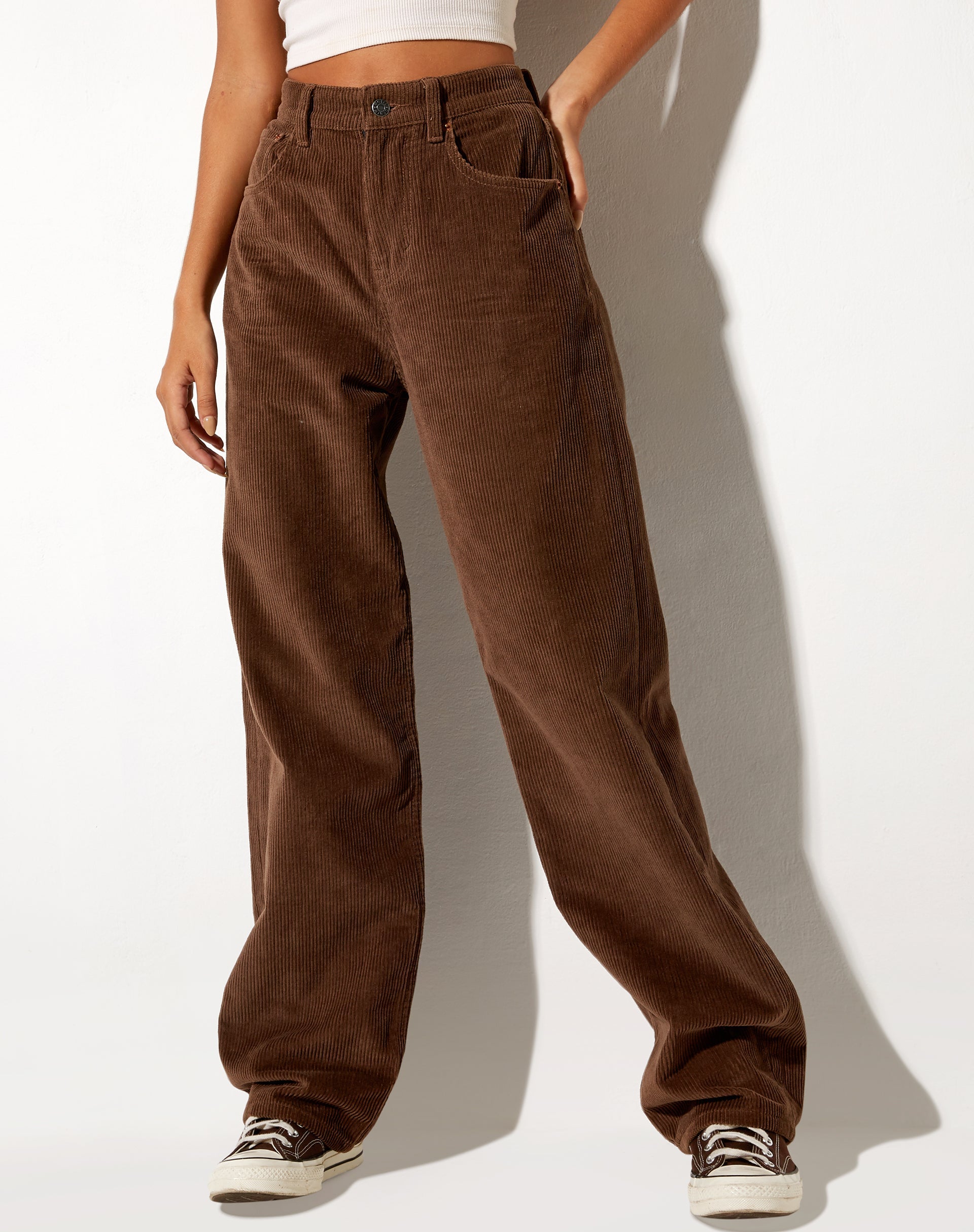 Bild von Parallel Jean in Cord Dark Chocolate
