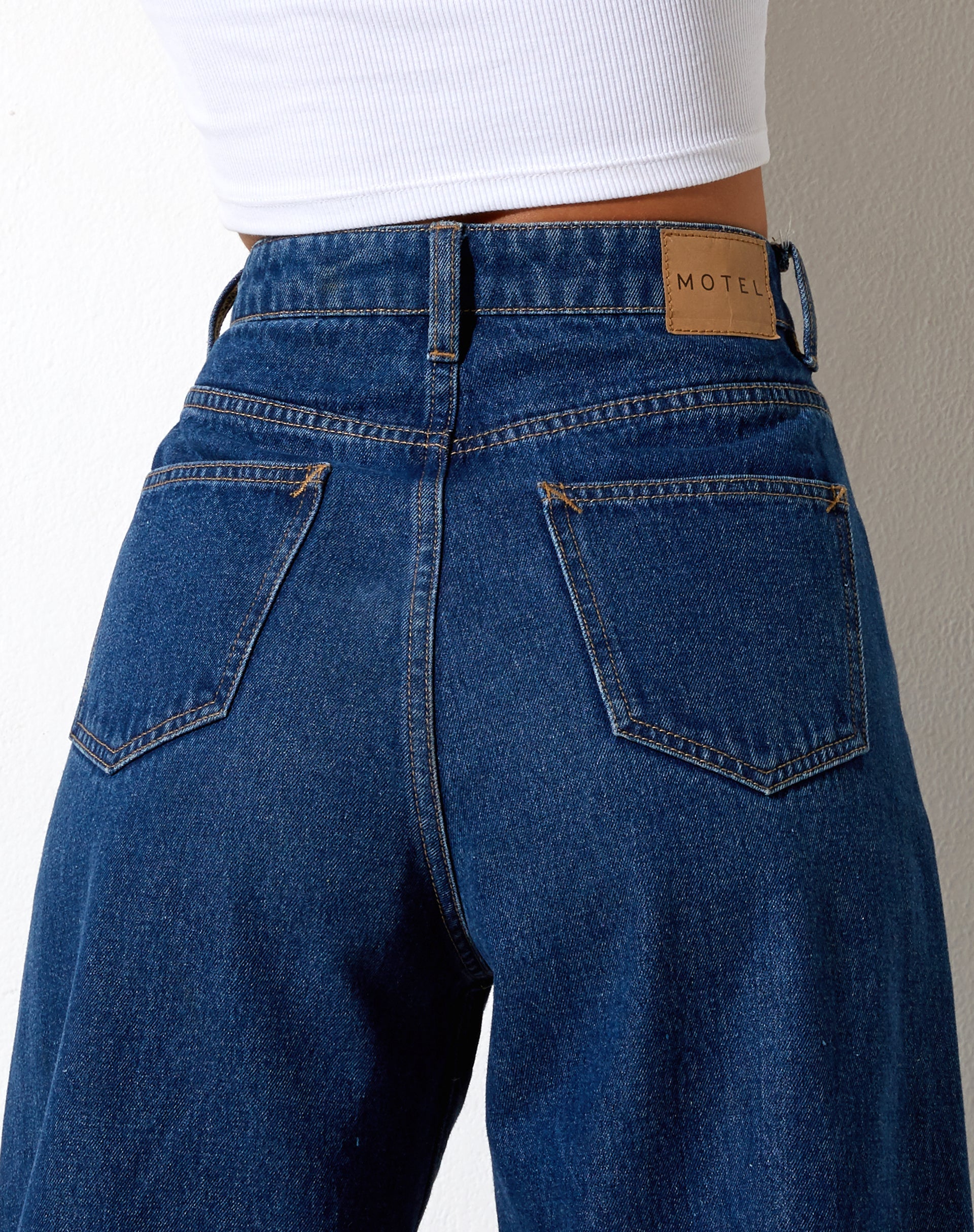 Bild von Parallel Jean in 90s Indigo