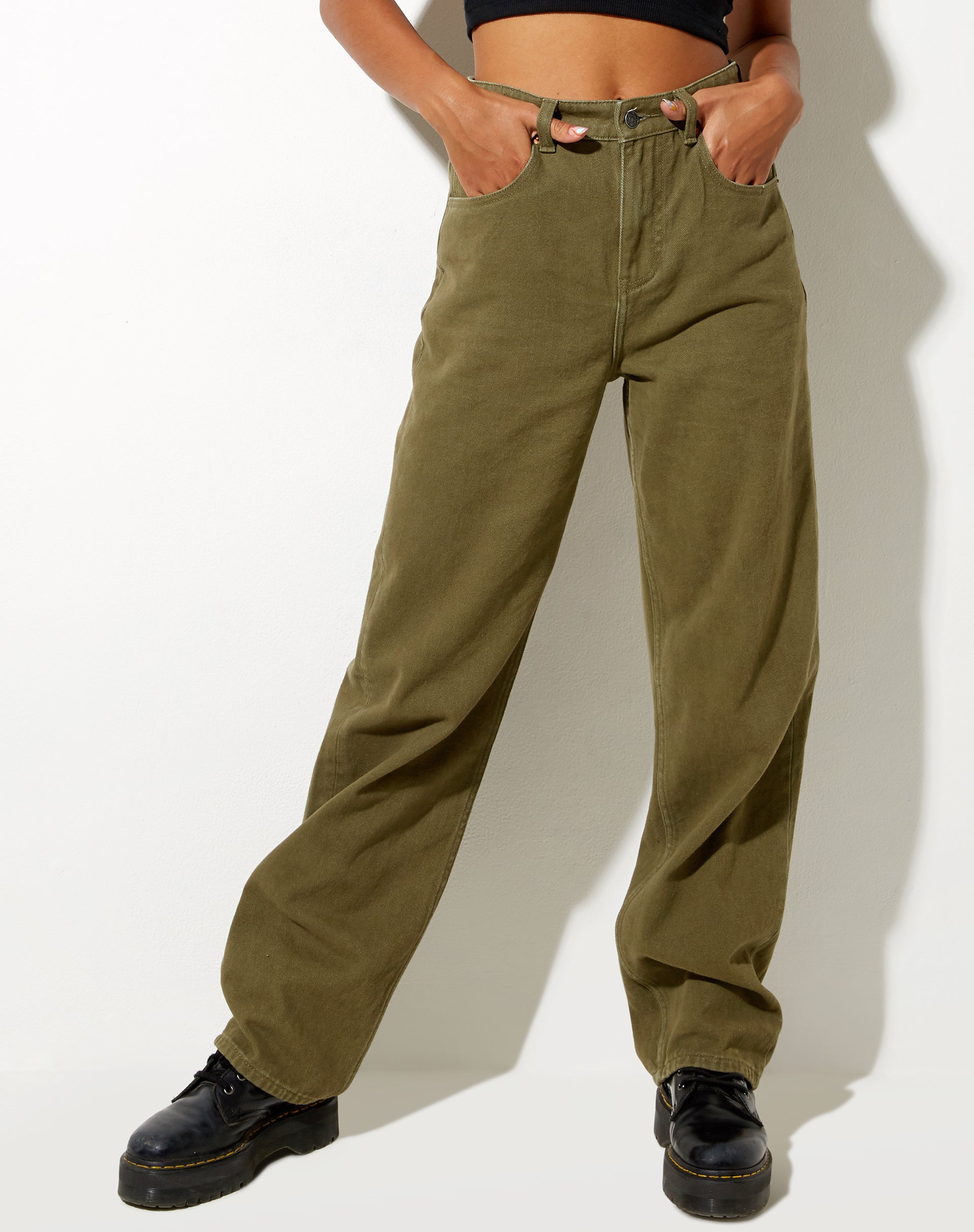 Bild von Parallel Jeans in Khaki Grün