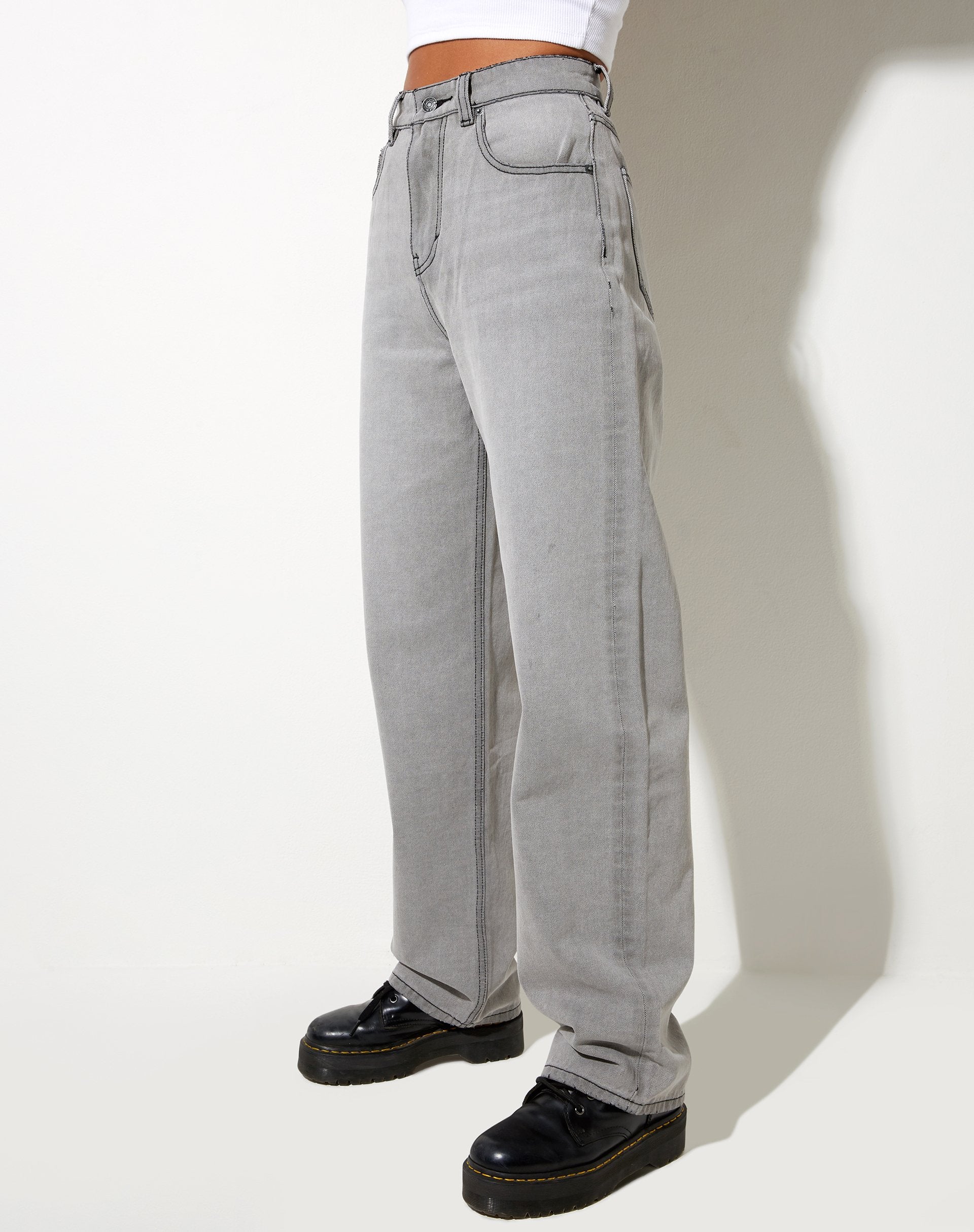 Bild von Parallel Jean in Pale Grey Wash