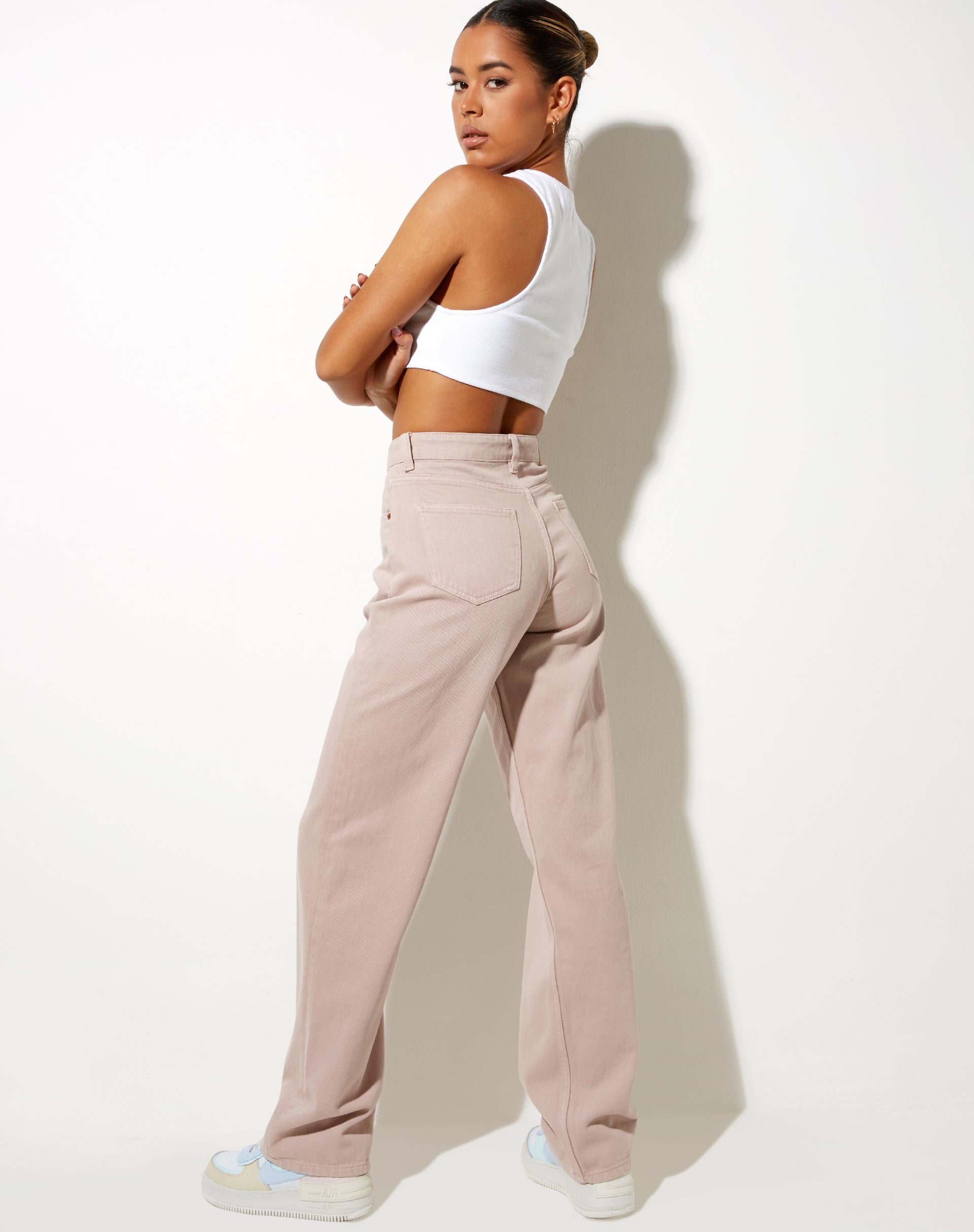 Bild von Parallel Jeans in Washed Lilac
