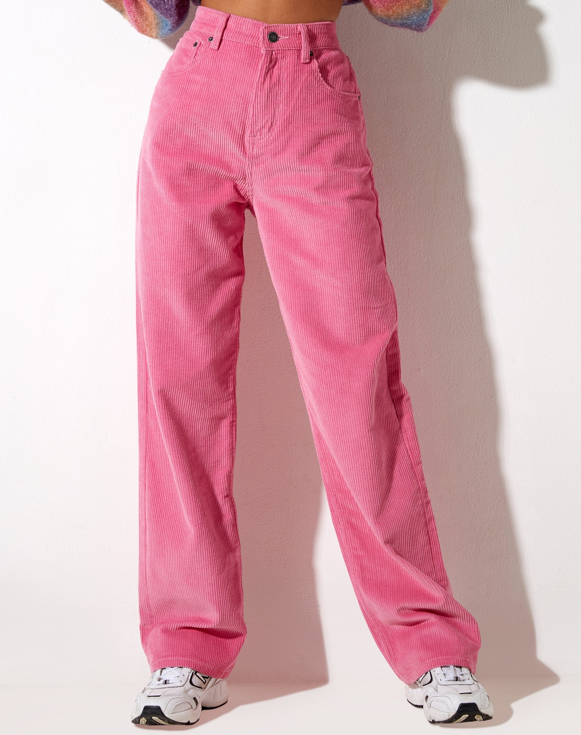 Bild der Parallel-Hose aus Cord Bubblegum Pink