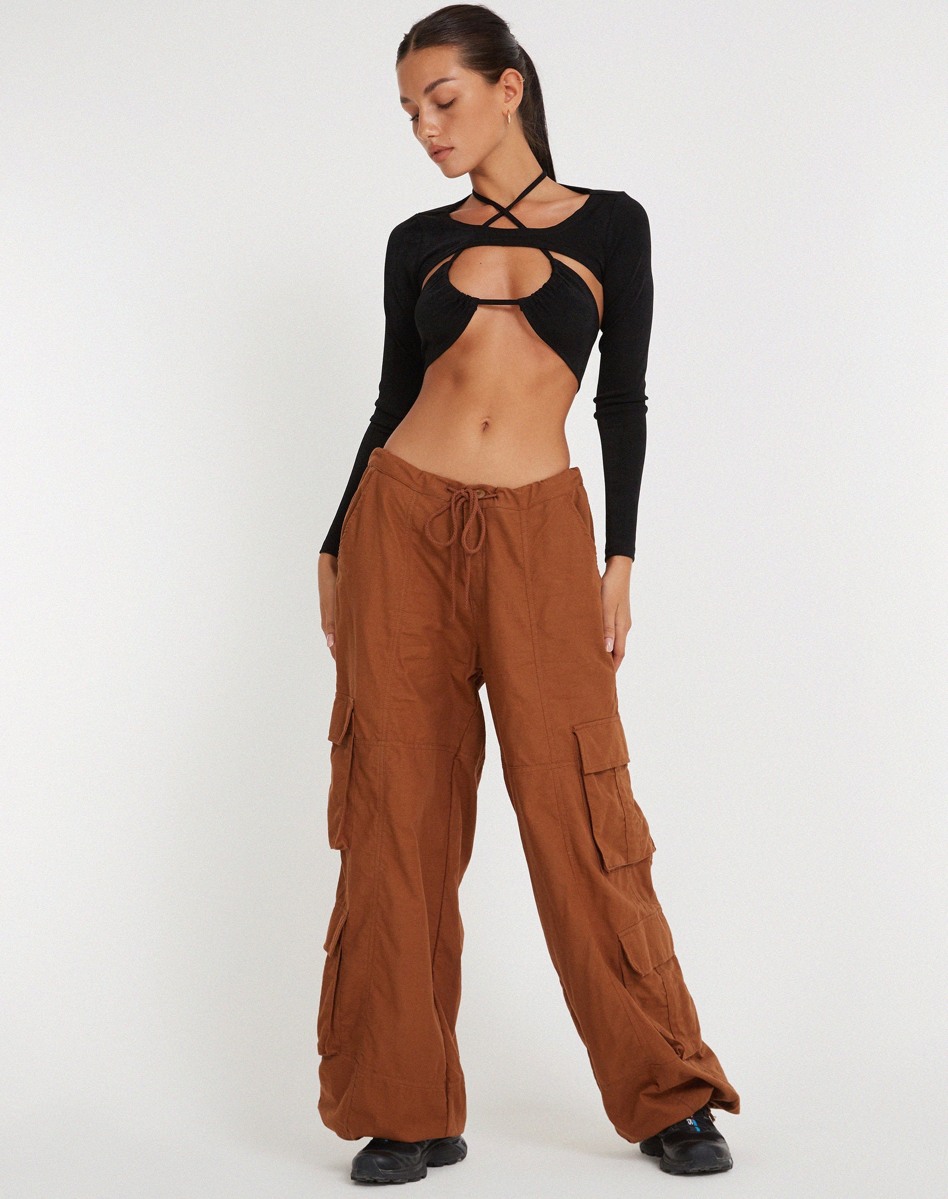 Abbildung der Philia-Hose in Bombay Brown