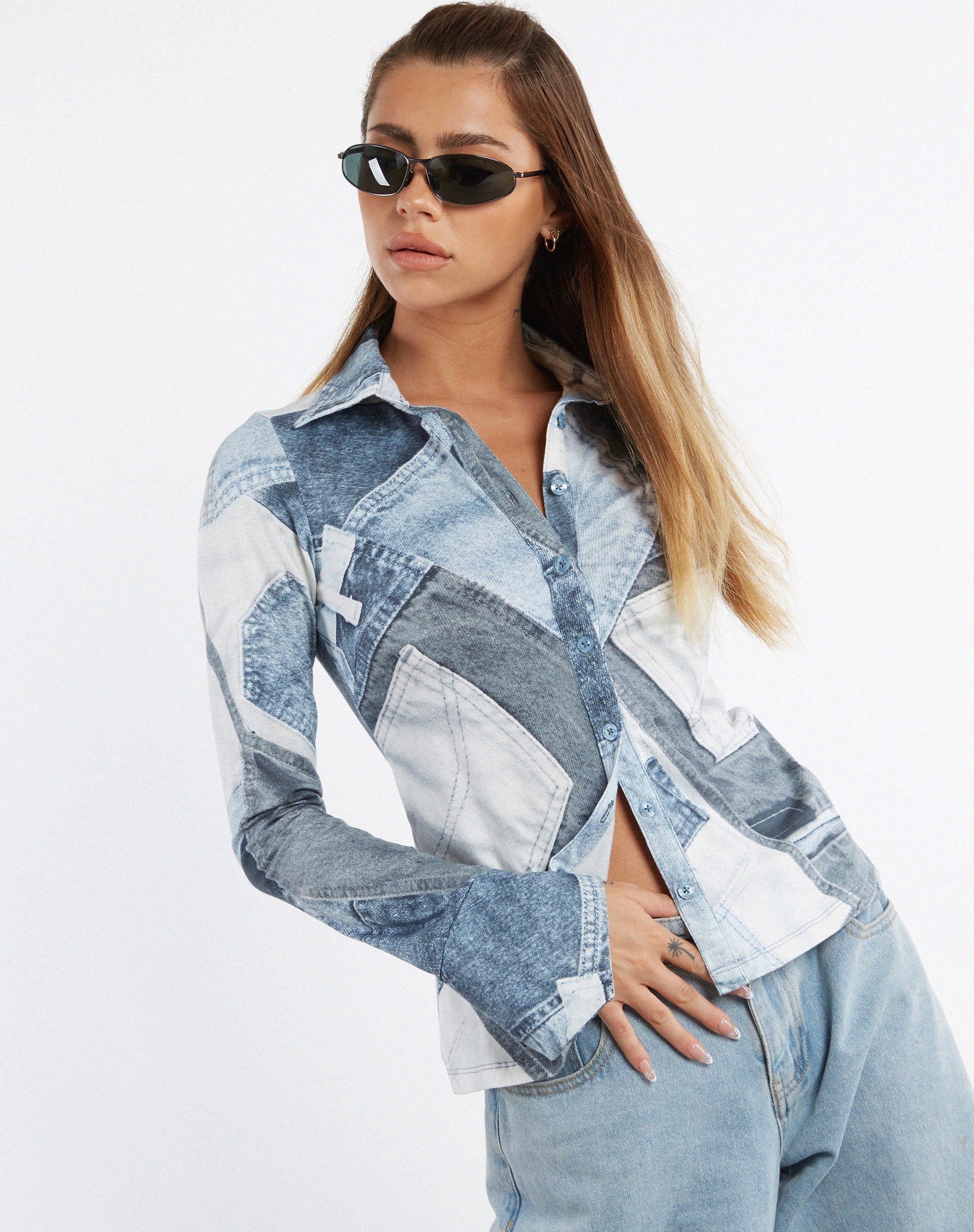 Bild von MOTEL X JACQUIE Phole Top in Denim Pocket