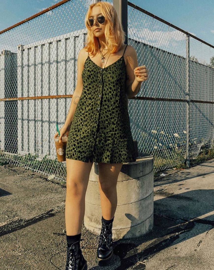 Bild von Sanna Slip Dress in Cheetah Khaki