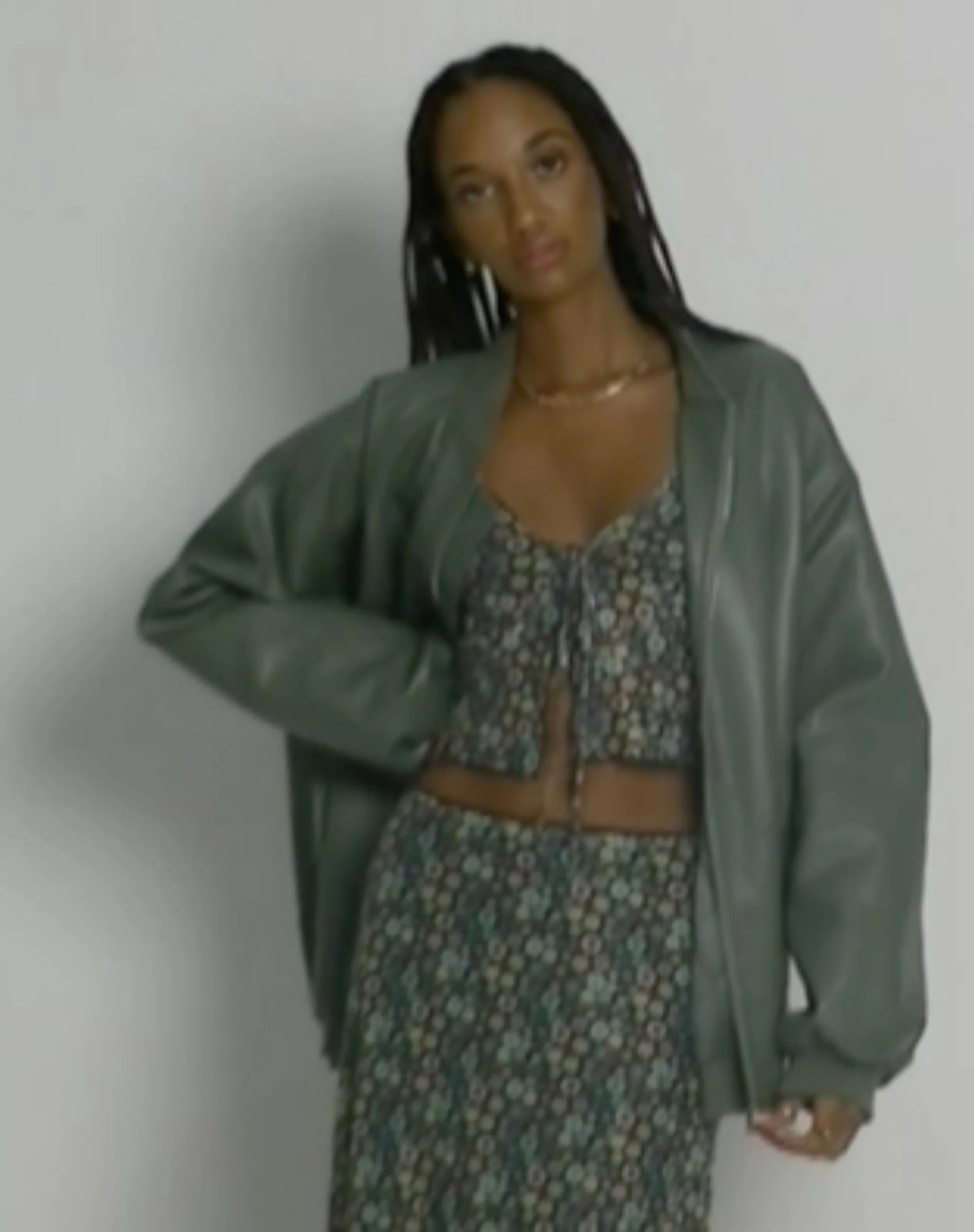 Bild von Henry Cropped Cardi in Folk Floral