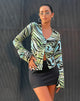 Bild von Ruth Shirt in Warped Zebra Blue