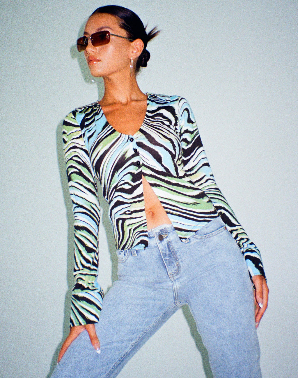 Ruth Hemd in Warped Zebra Blau
