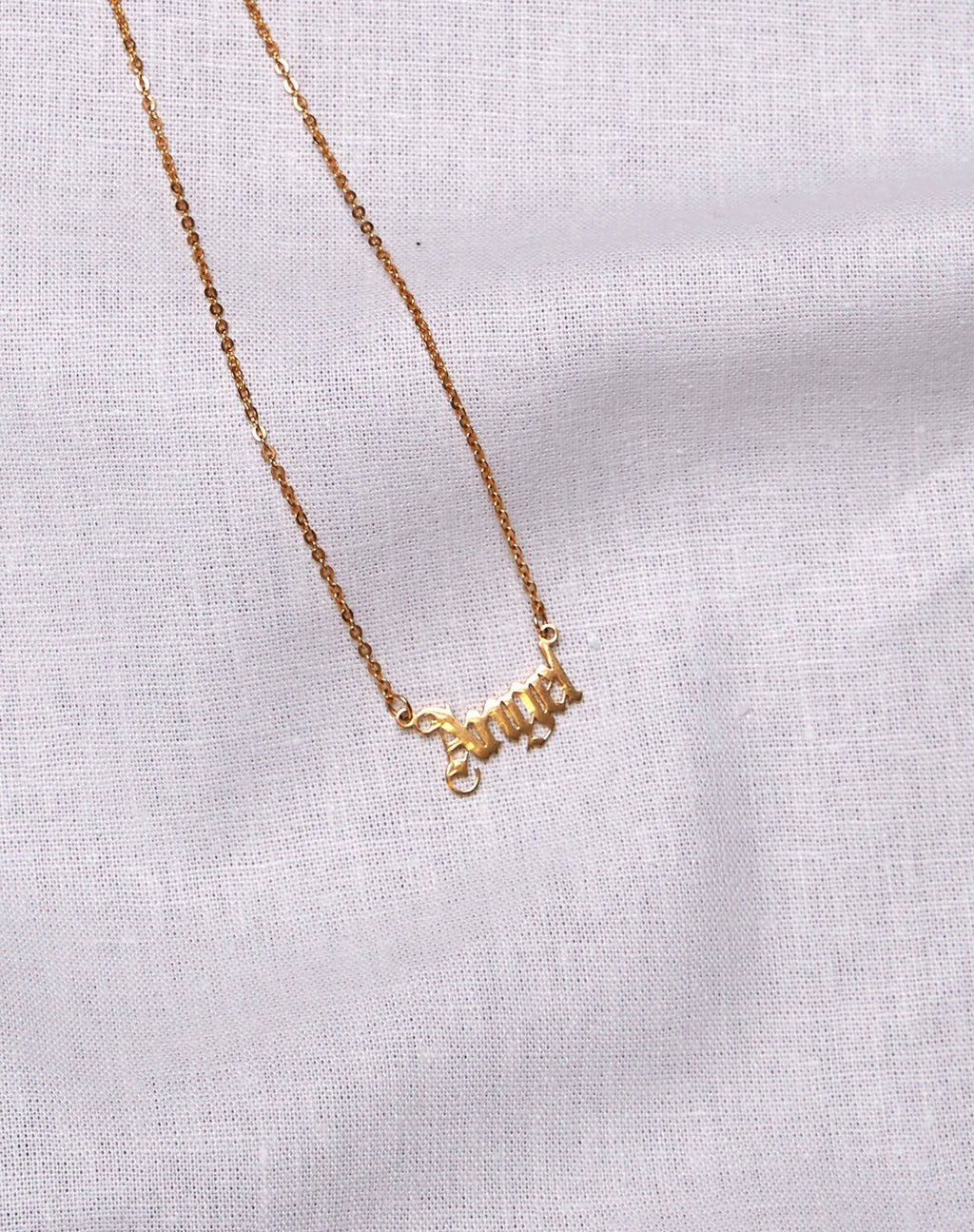 Halskette aus "Engel" Gold