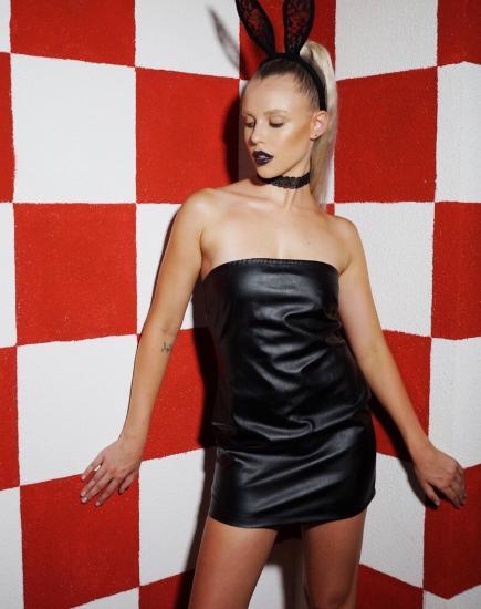 Image of Brandy Bodycon Kleid aus veganem Leder Schwarz